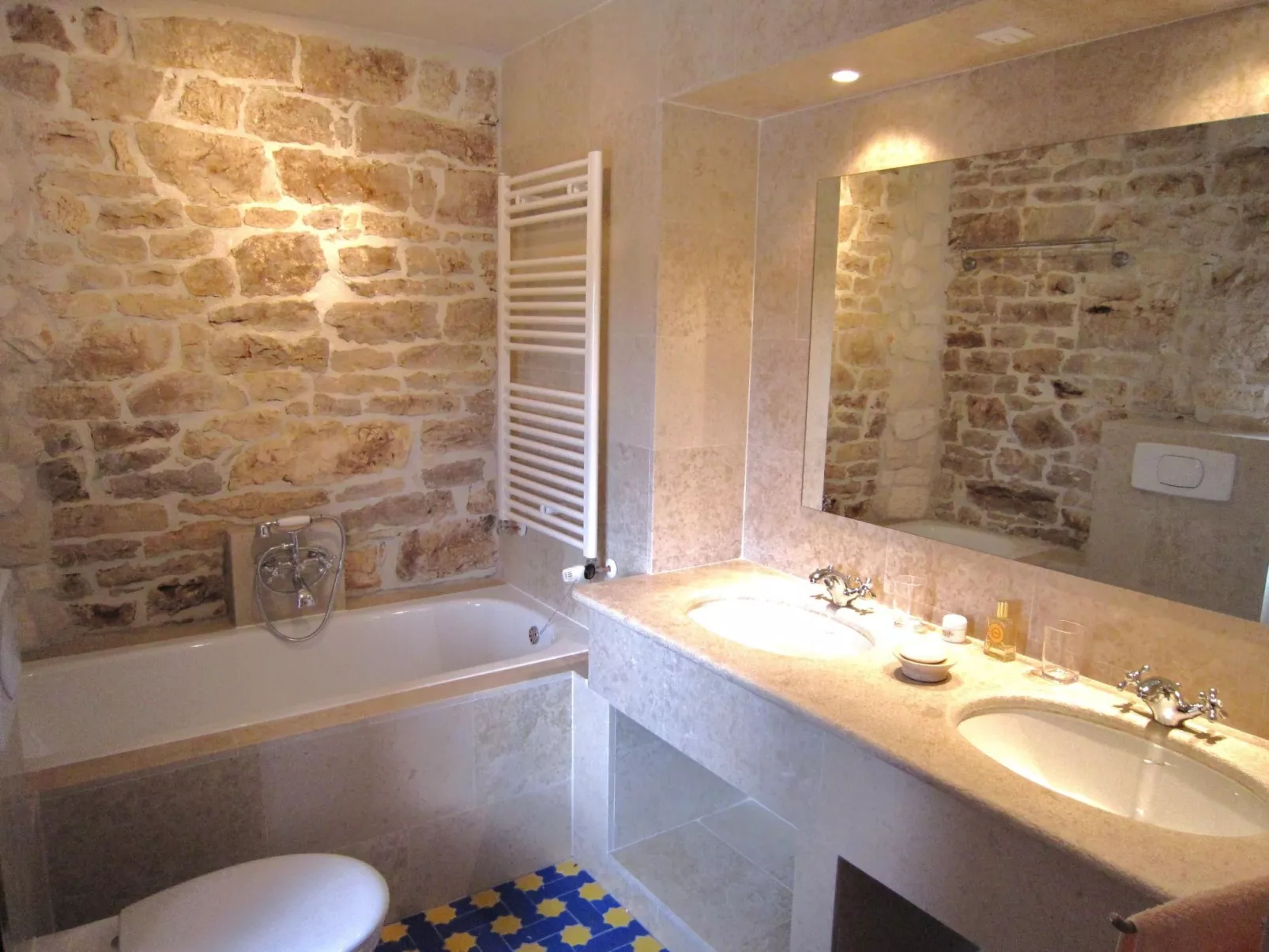 Casa Gaia Grande-Inside