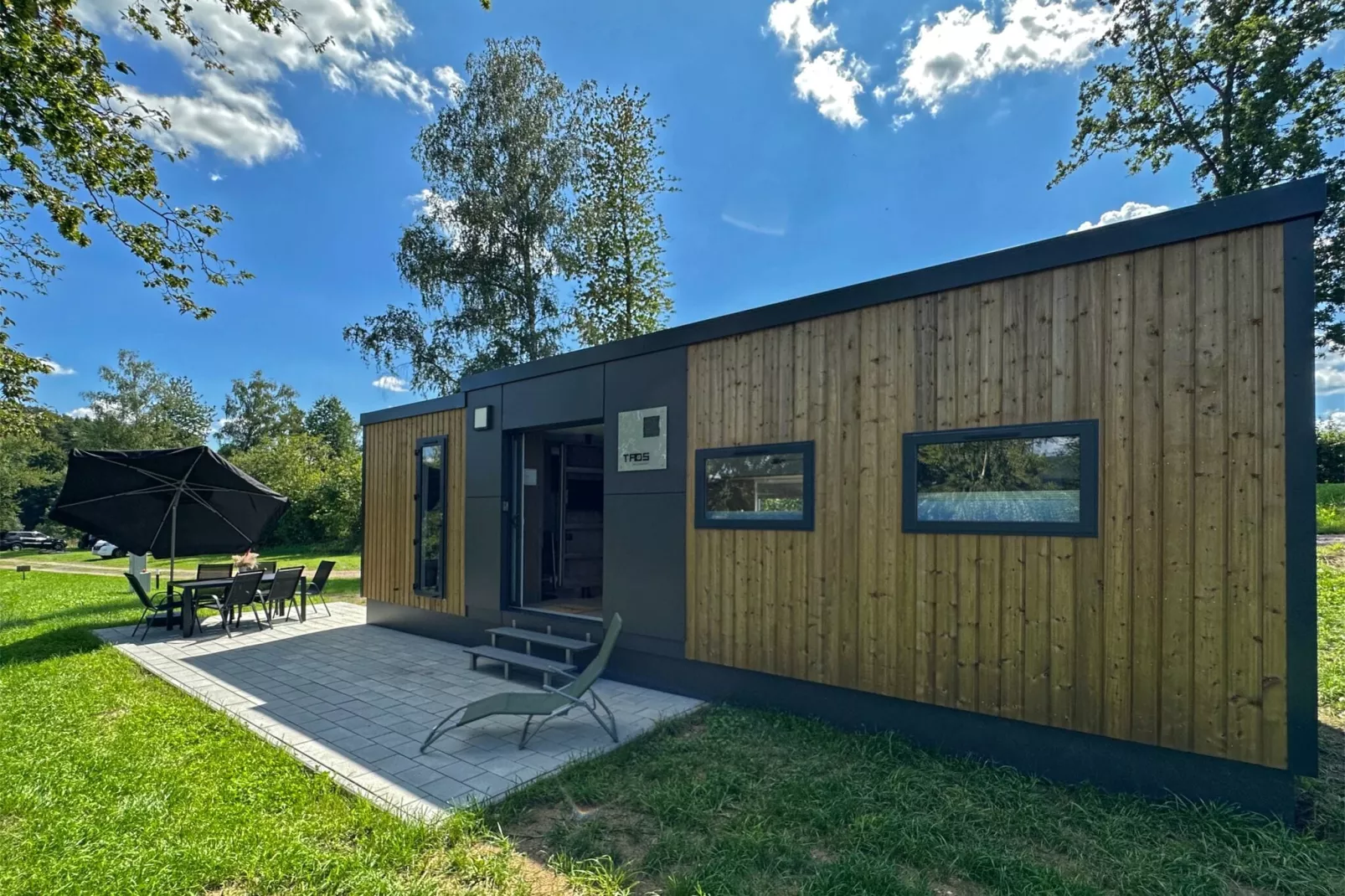 FERIENDORF SEEBLICK - Tiny Chalet am Eixendorfer See-Exterior summer
