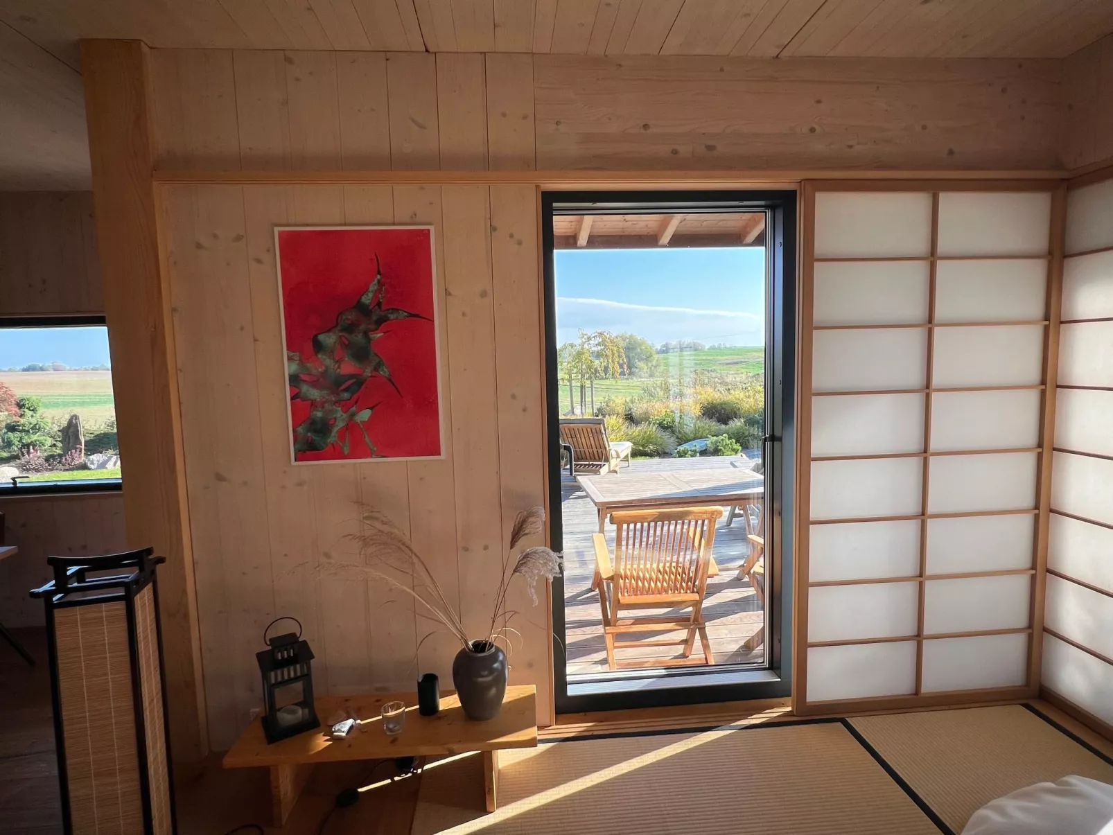 Meera Bio Holzhaus-Drinnen