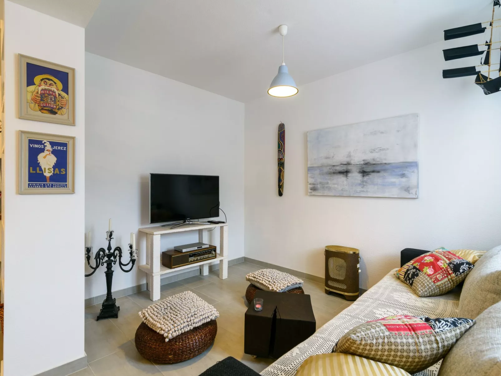 Finca mit Blick auf das Wasser-Image-tags.info