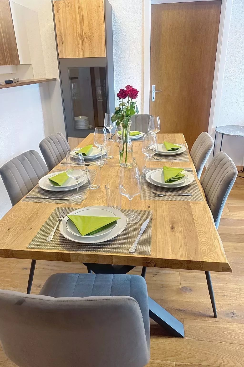 Morgins 6P, Ski-in Ski-out, Parkplatz, zentral, WiFI-Inside