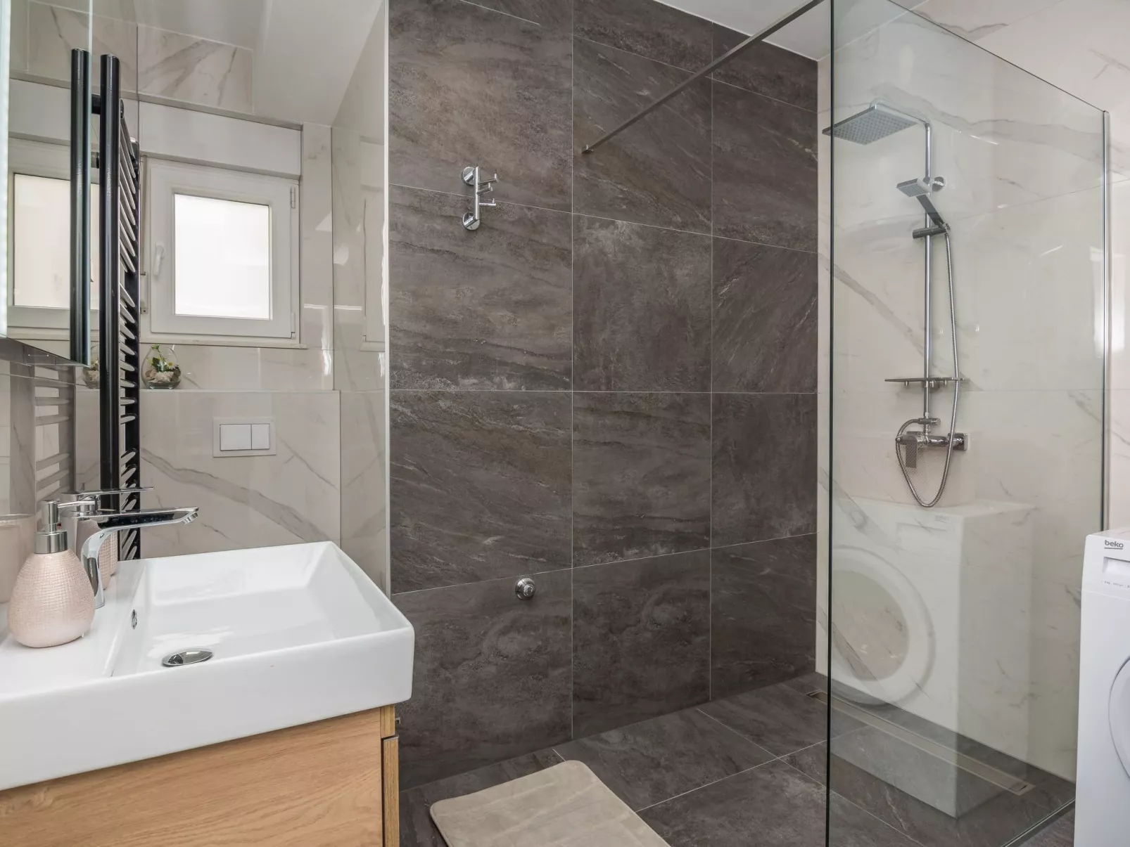 Wohnung mit Meerblick Glamour Vir - Agentur TA Leut-Dedans