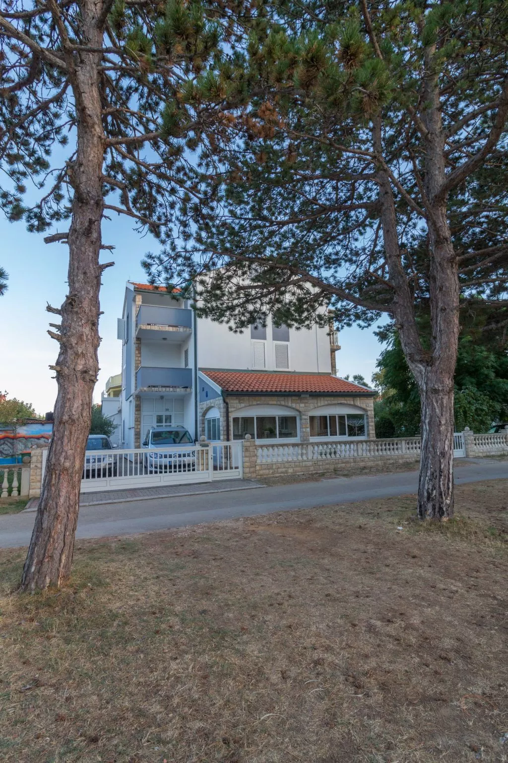 Wohnung "Sunset 02" mit Balkon-Dehors