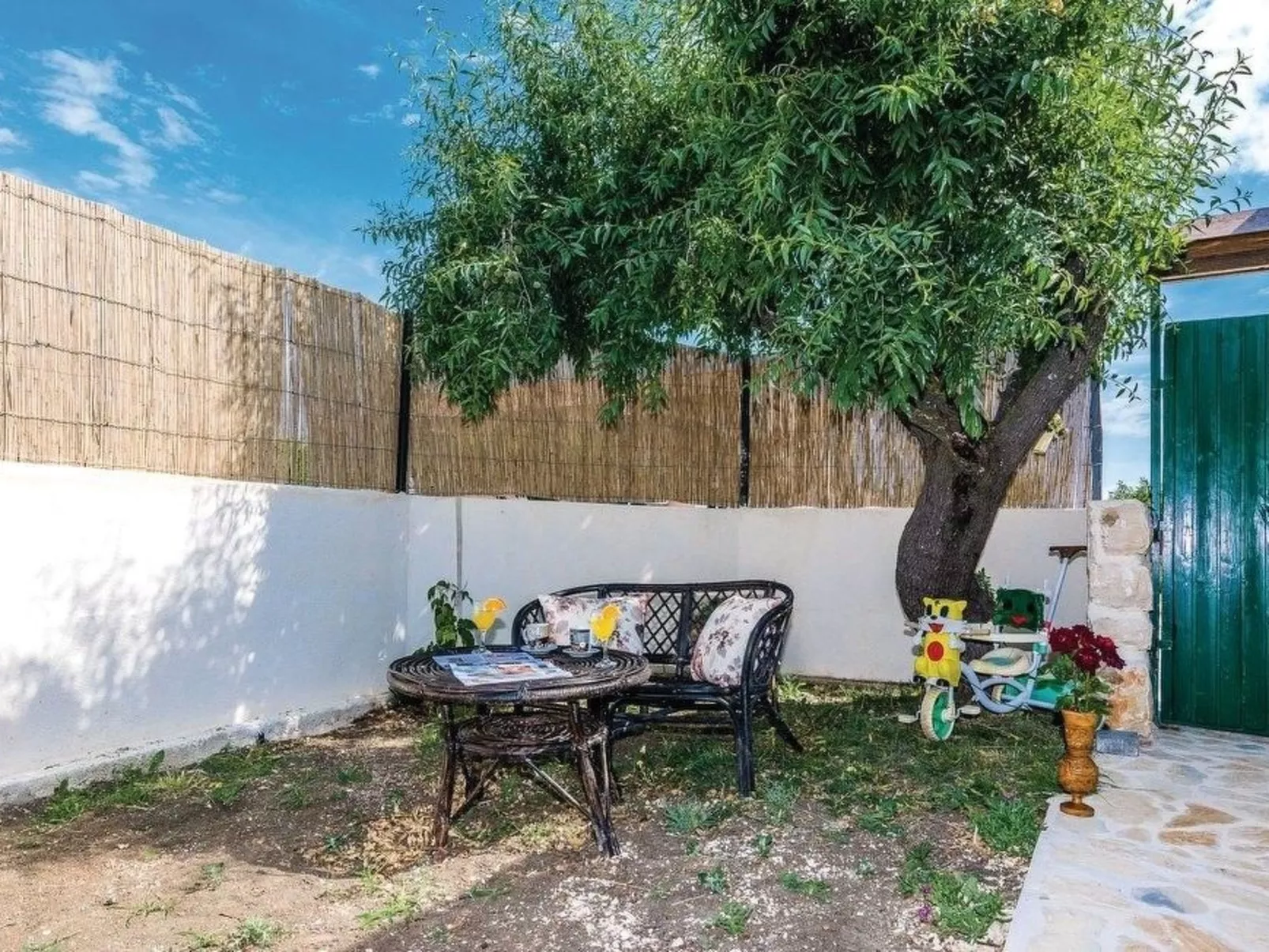 Villa Anita mit Privatpool in Budak-Draußen