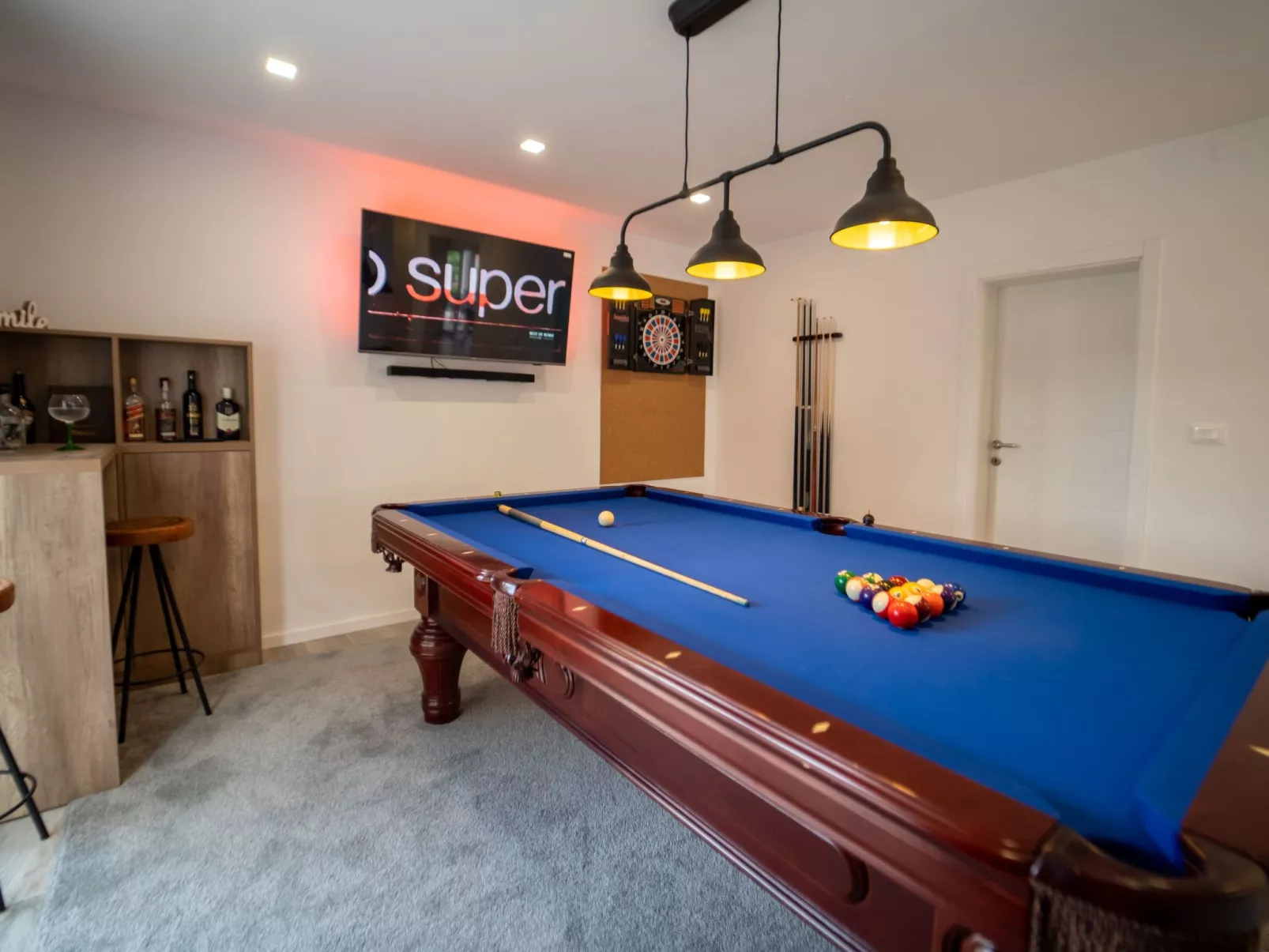 Villa Miracle in Rogoznica-Drinnen