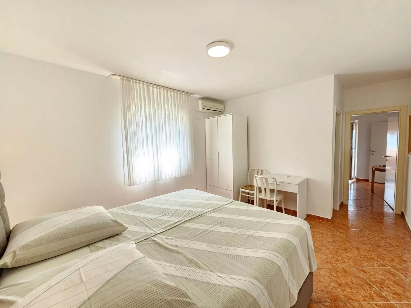 Wohnung für max. 5 Personen mit Terrasse-Inside