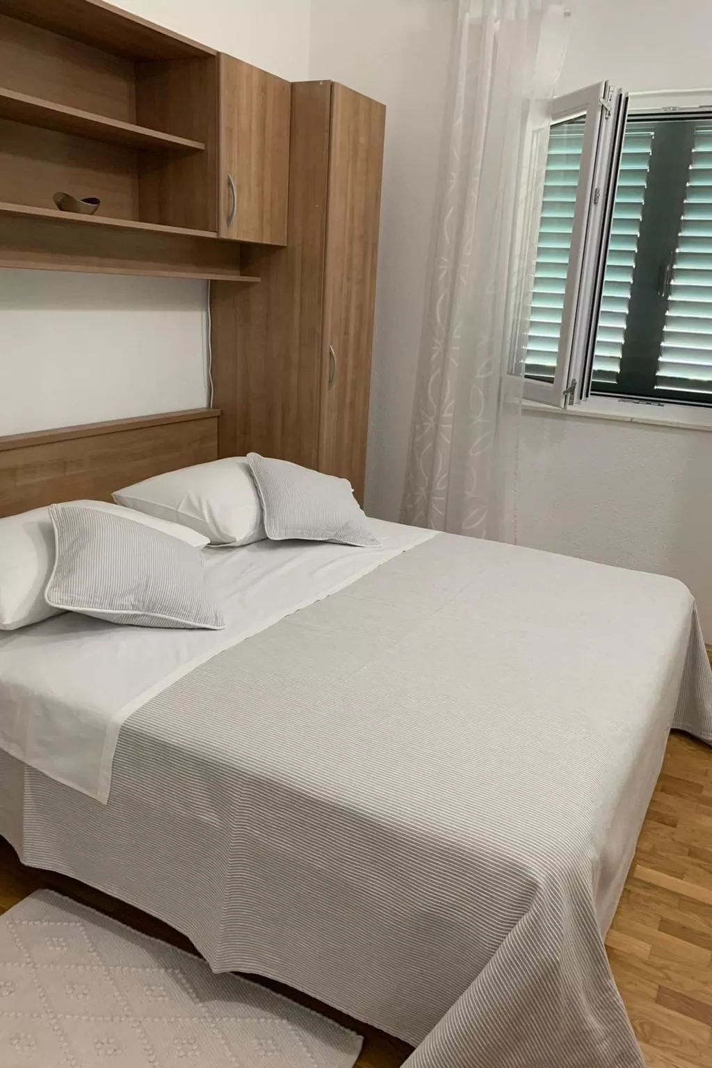 Wohnung "Ivka 1" mit Blick auf das Wasser-Dedans