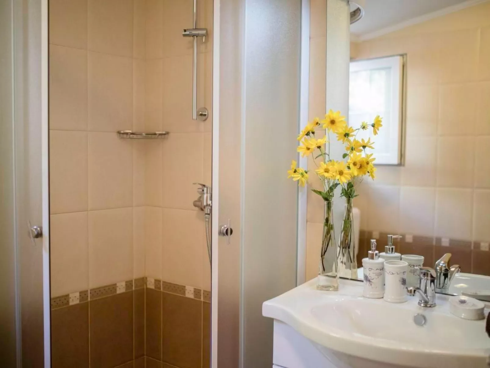 Tolles Ferienhaus in Supetarska Draga mit Garten-Inside