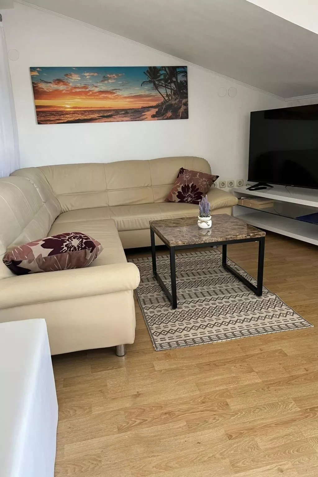 Meri 5 Villa-Drinnen