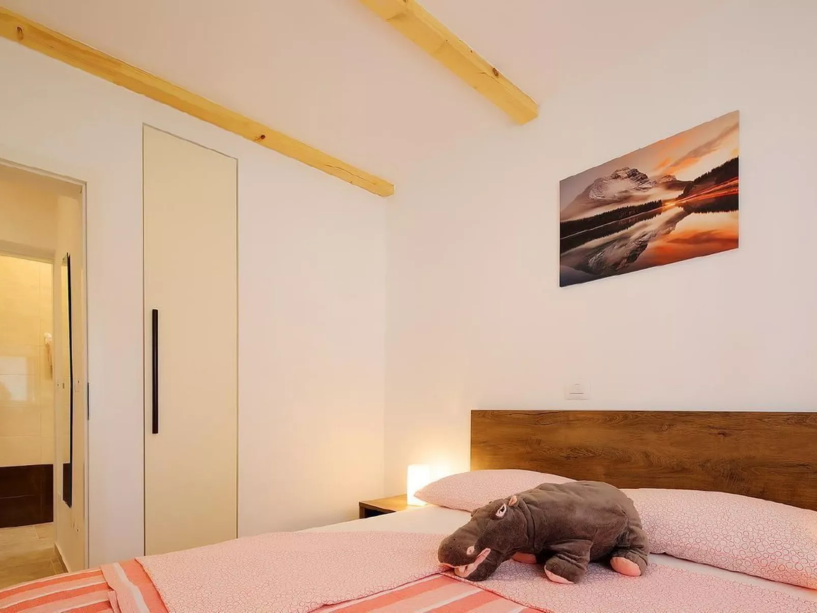 Wohnung in Šilo mit privatem Parkplatz-Drinnen