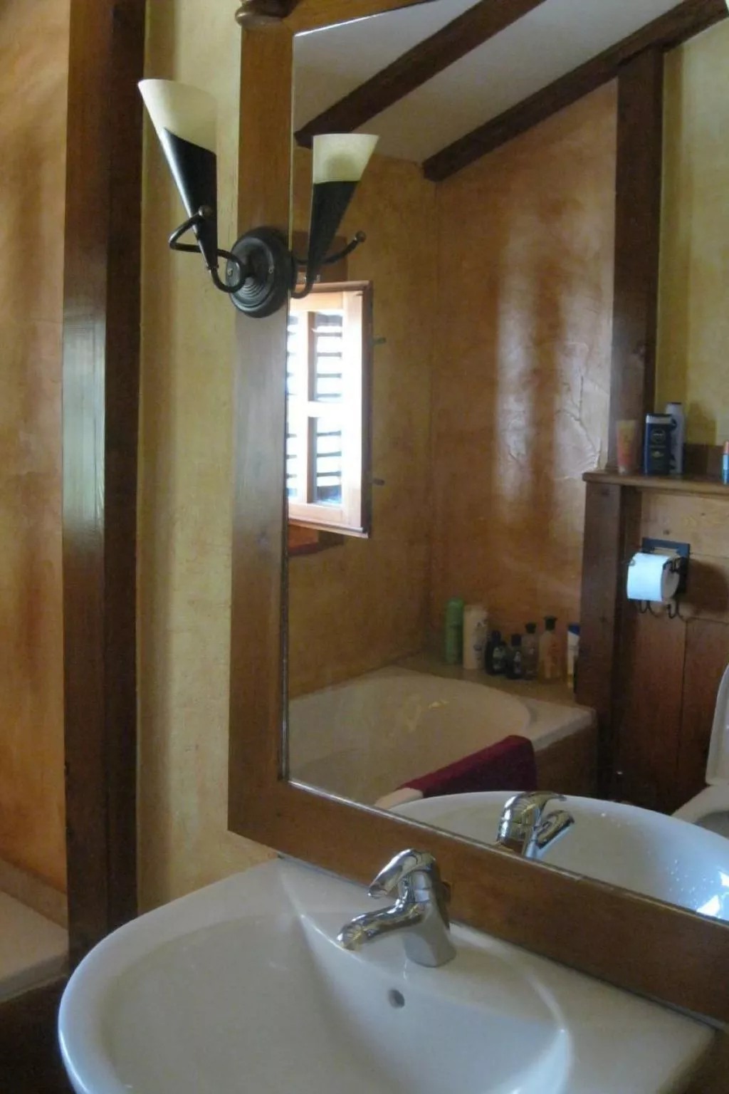 Insel Krk - Restauriertes  Steinhaus-Drinnen