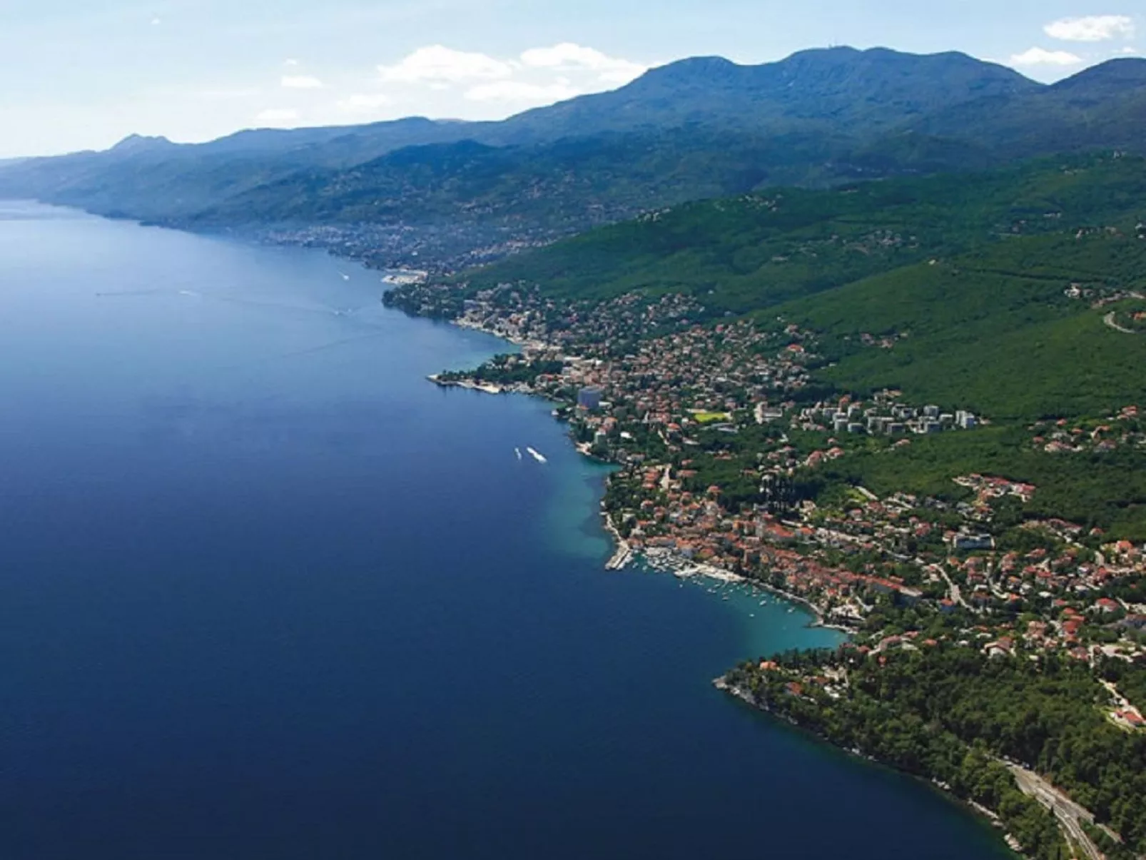 Mit Balkon und Terrasse-Draußen