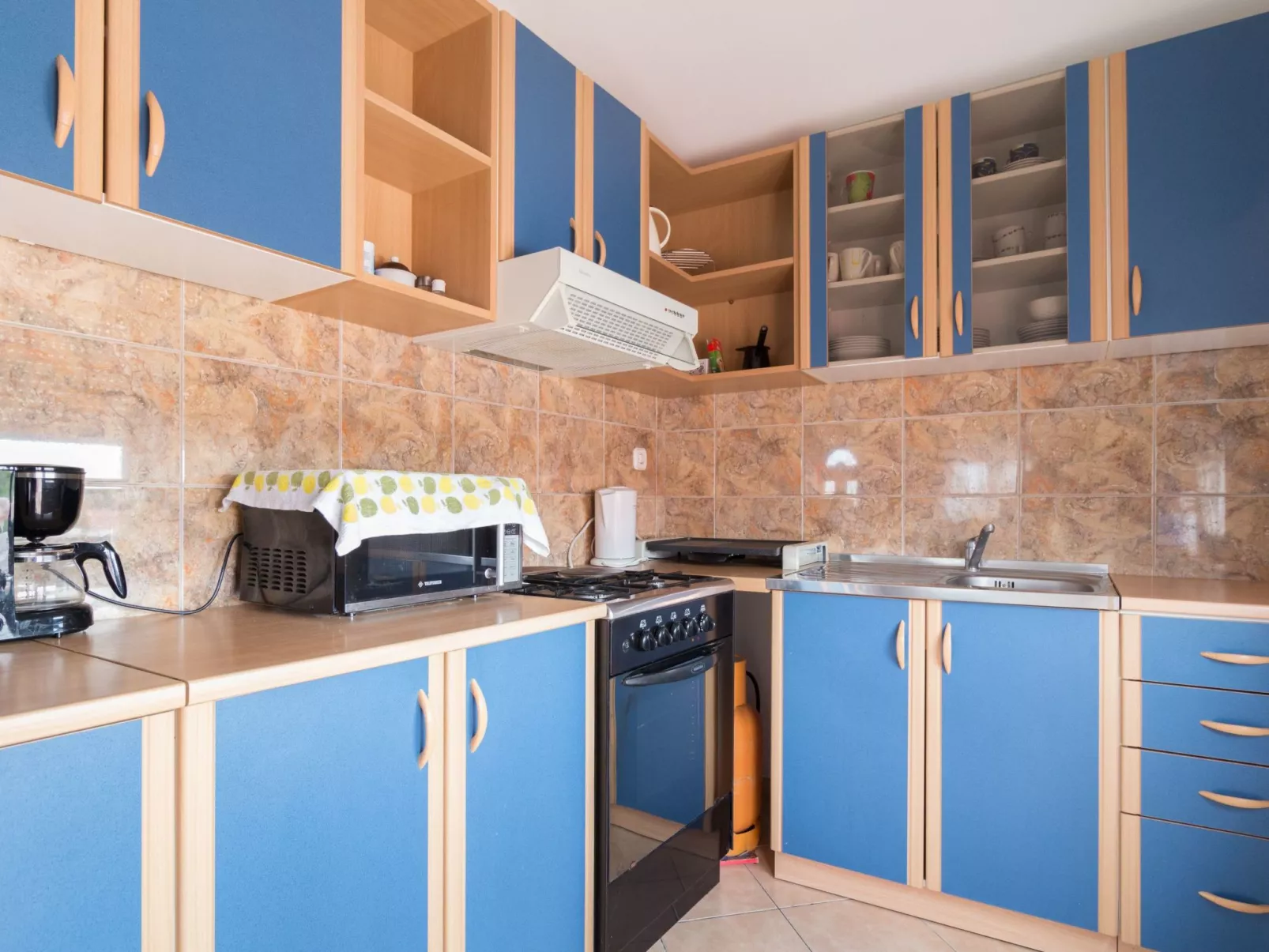 Wohnung Nikol mit großem Garten- TA Leut Agency-Image-tags.info