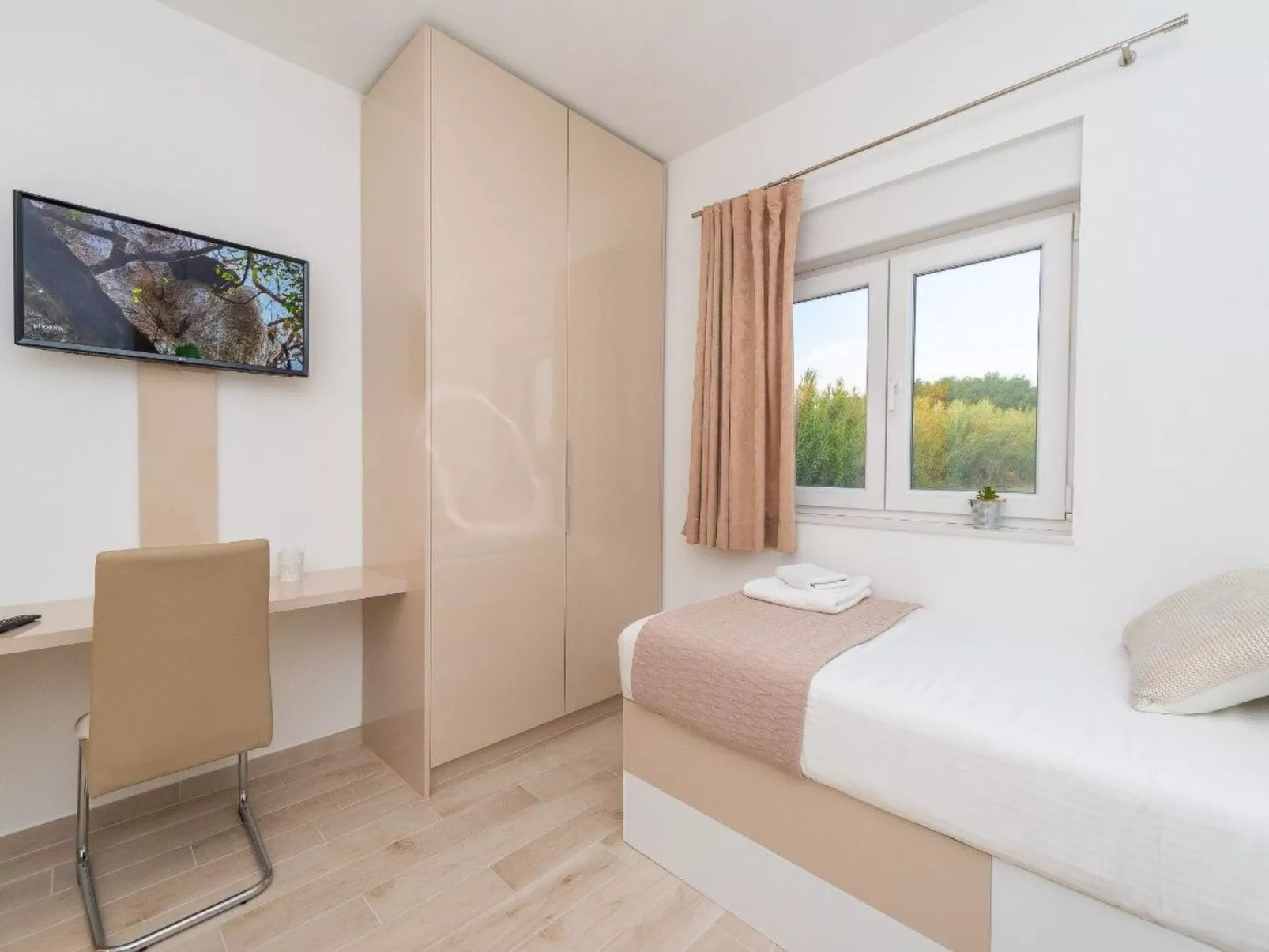 Villa mit beheiztem Pool Privlaka - TA Leut Agency-Drinnen