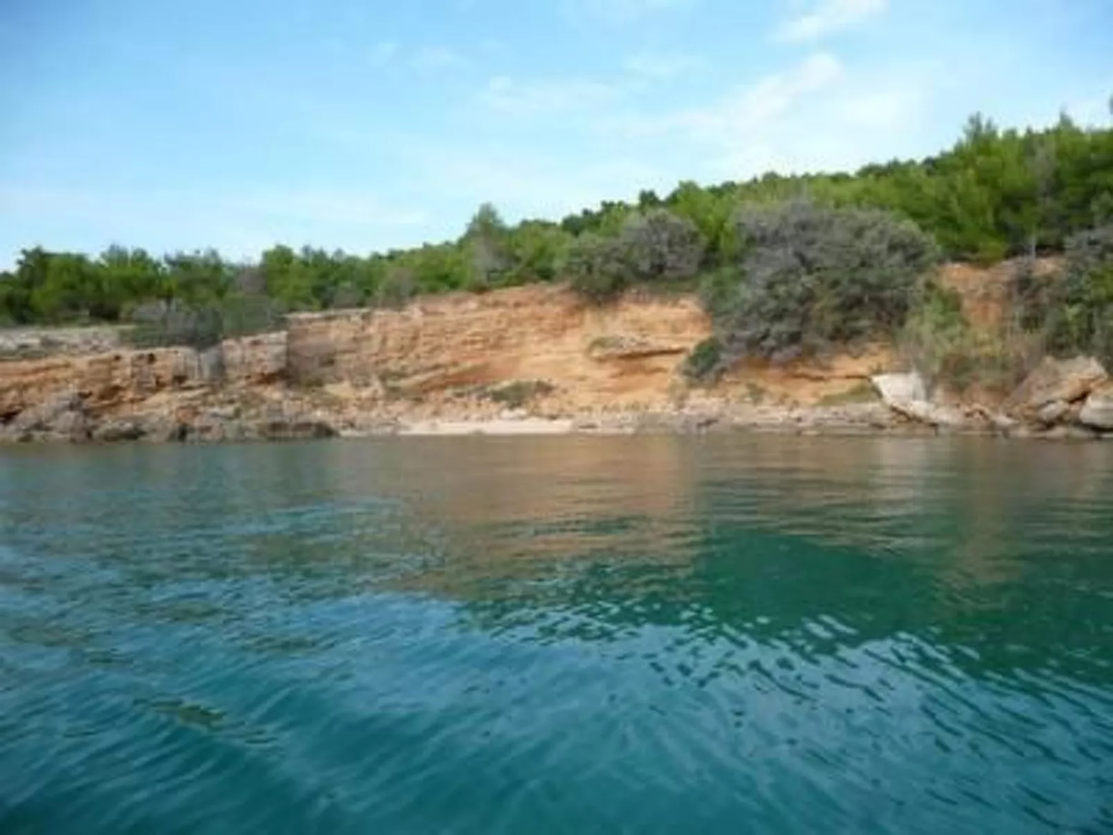 Nette Ferienwohnung mit Whirlpool und Garten-Outside