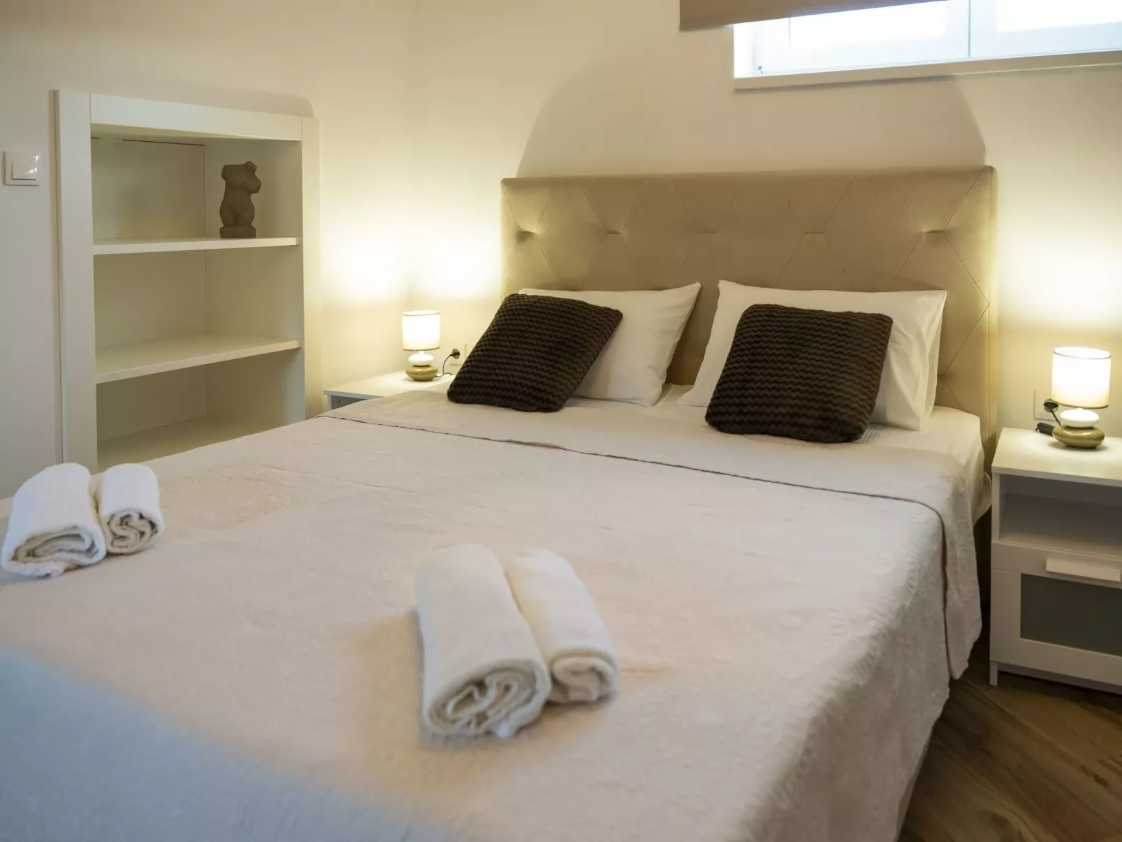 Villa Whitestone bei Šibenik-Dedans