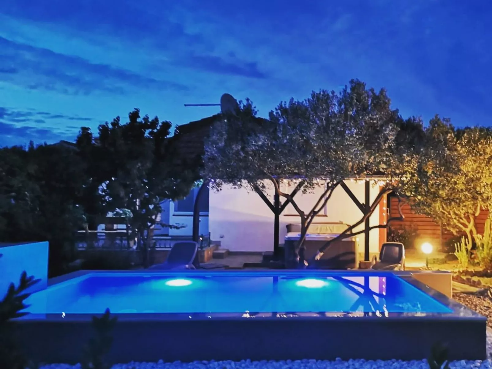 Mit Whirlpool-Outside