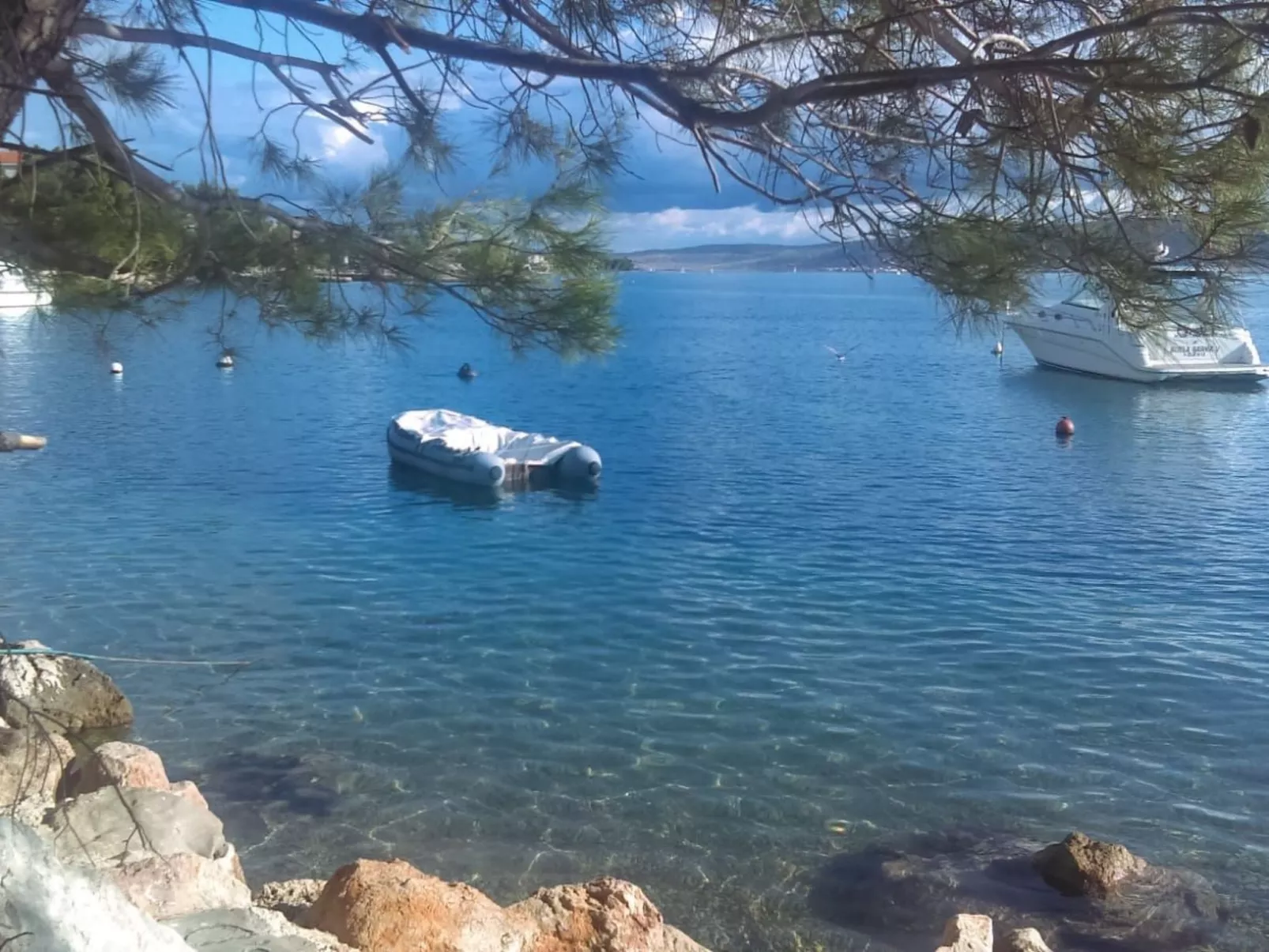 Wohnung in Starigrad mit schönem Meerblick-Dehors