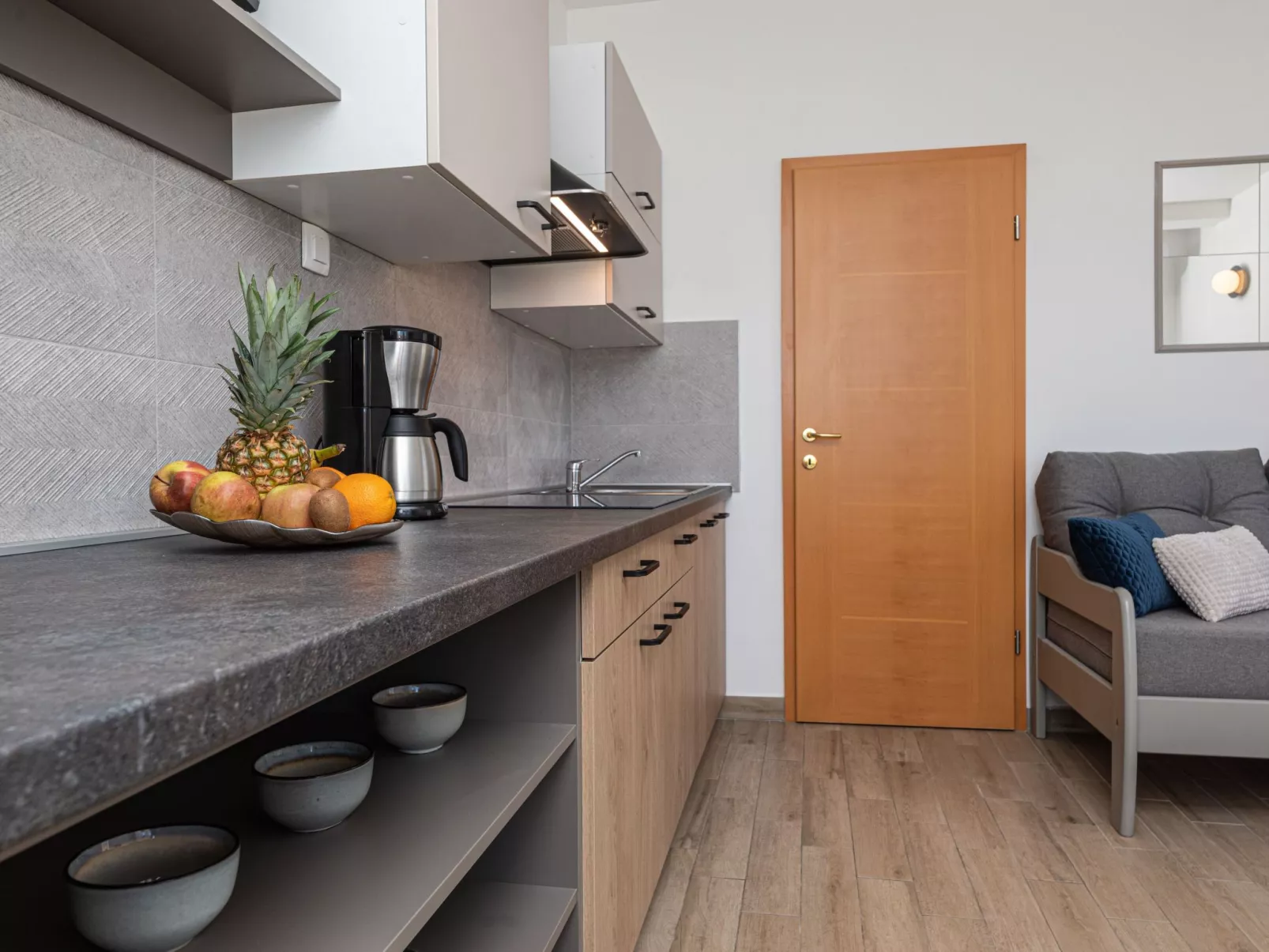 Für 2 Personen  + 1 Kind ca. 40 m&sup2; in Šilo, Adriaküste Kroatien (Kroatisch-Drinnen