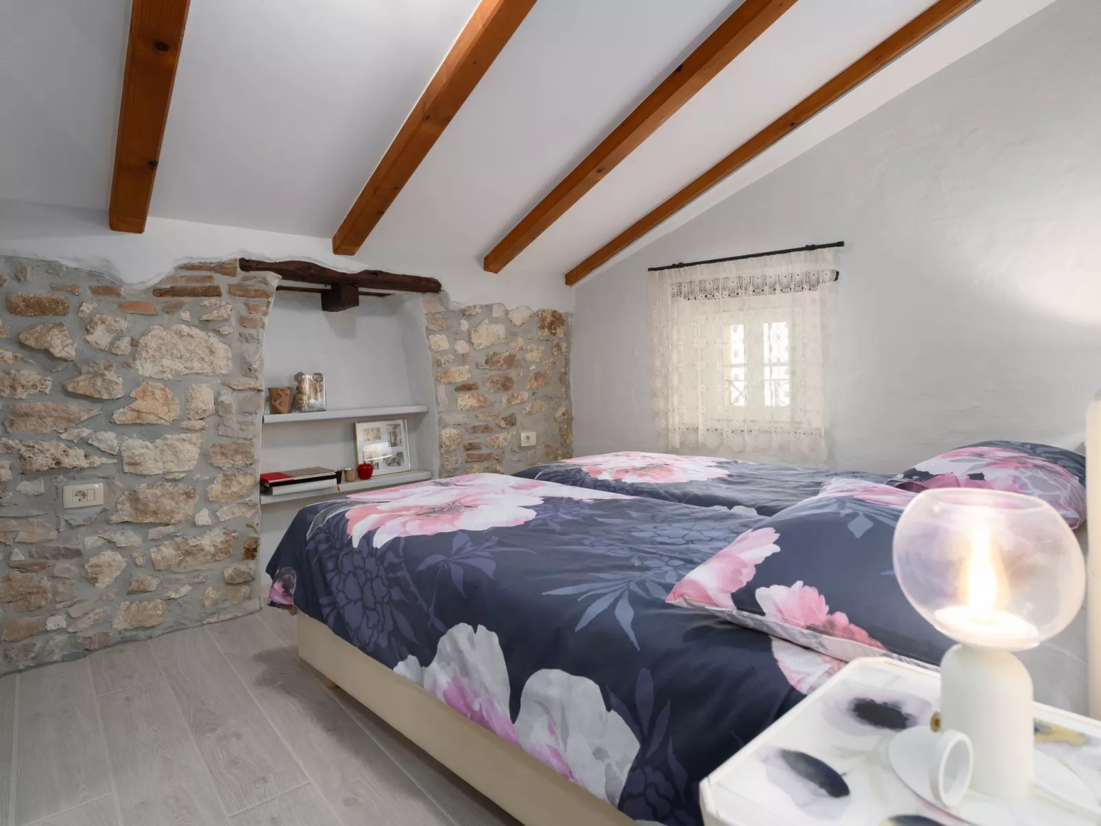 Piazzetta Premium-Dedans