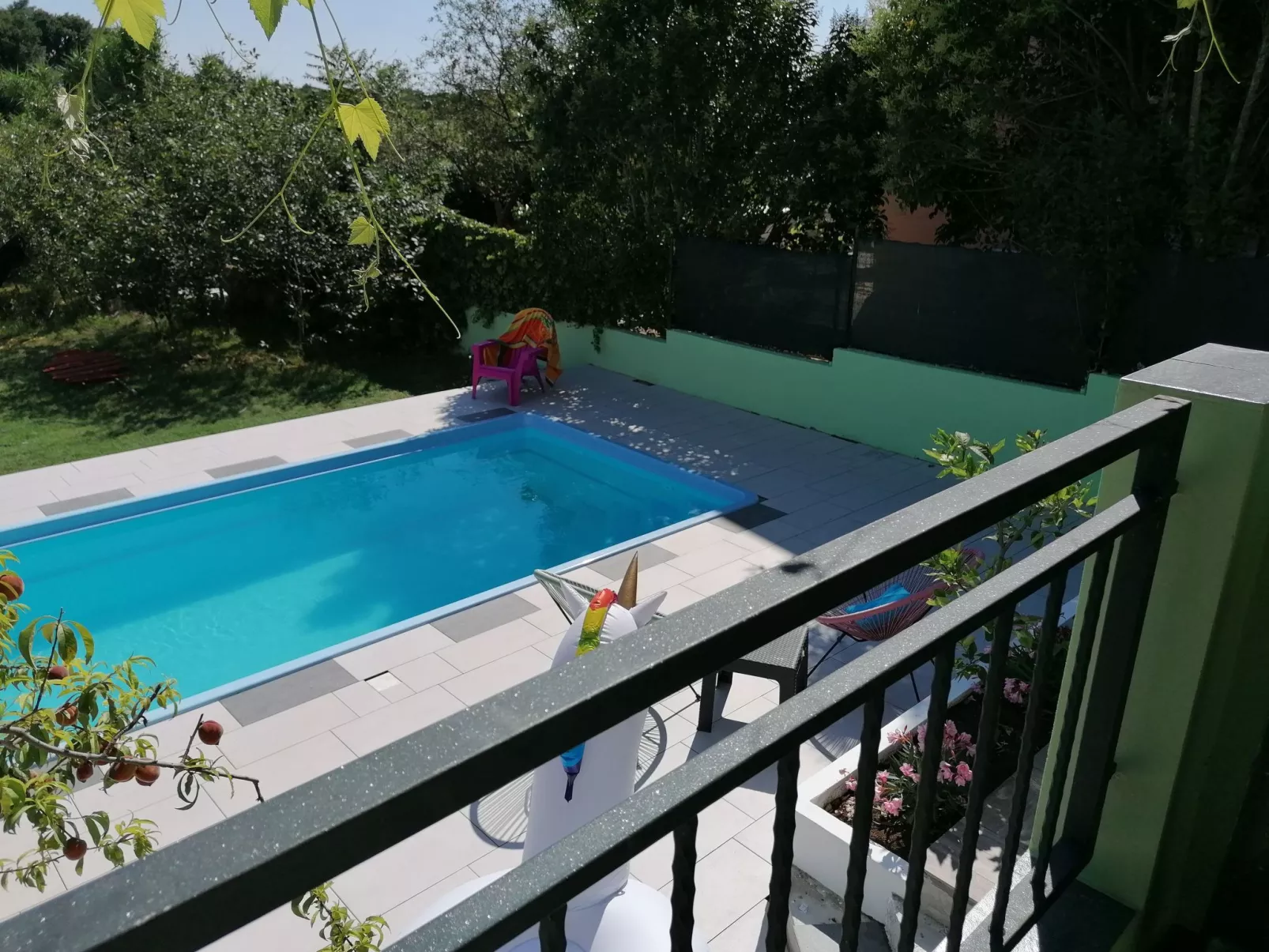 Erdgeschoss mit Schwimmbad-Dehors