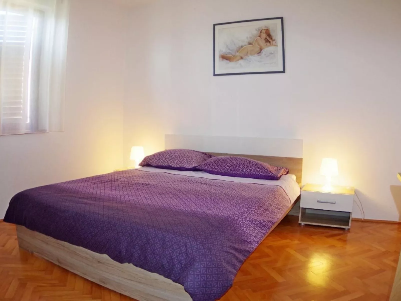 Mit privatem Pool und Garten-Dedans