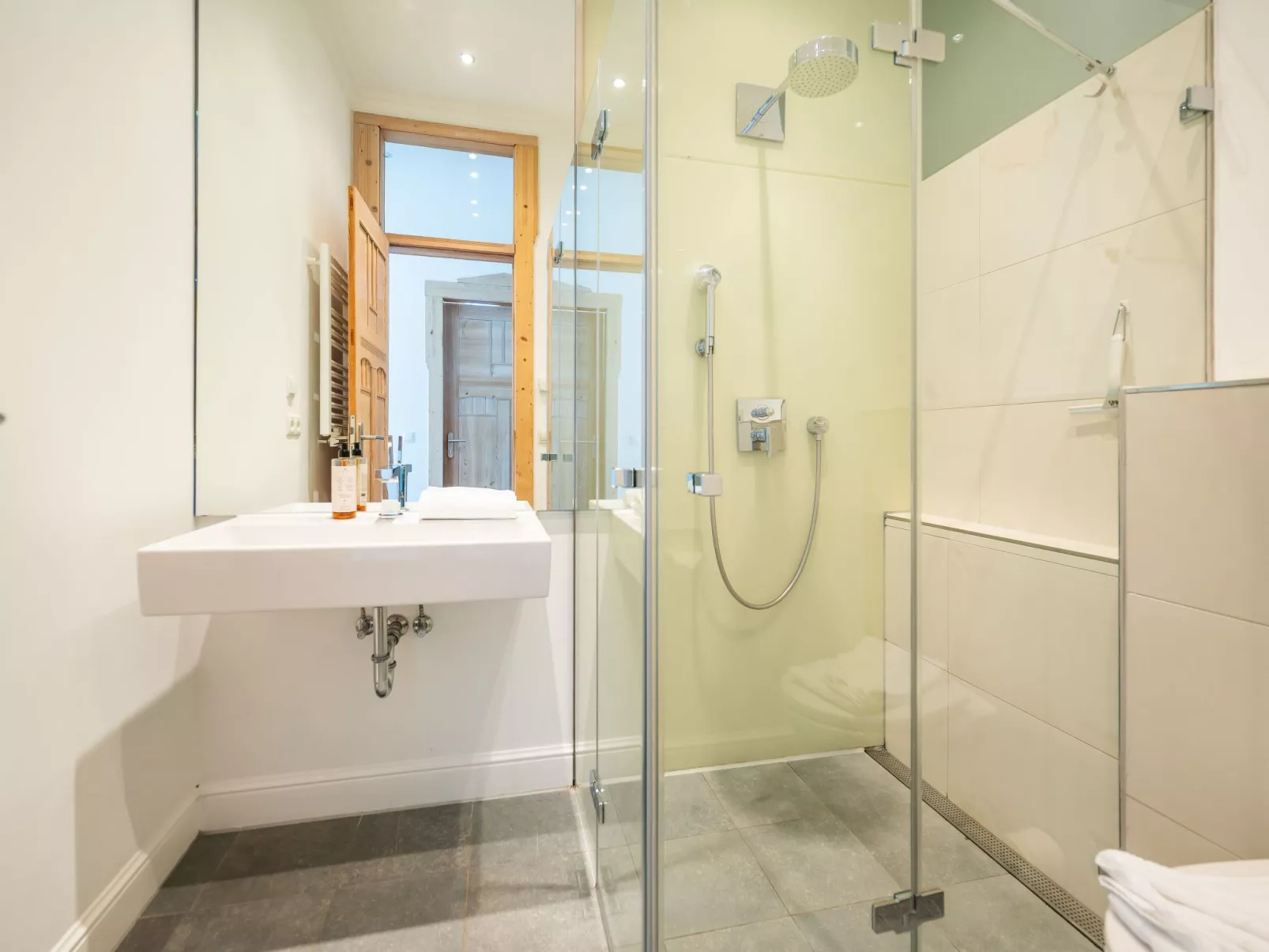 Schilfrohr Meerblick - Drinnen