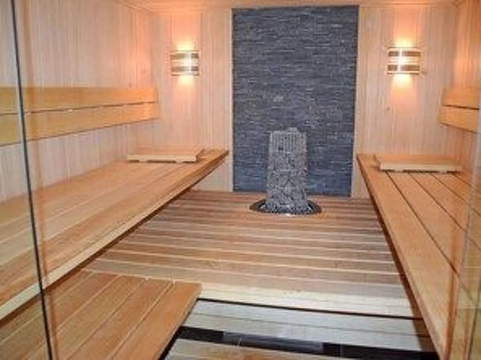 Ferienbungalow mit Terrasse und Seeblick in Sellin-Image-tags.info