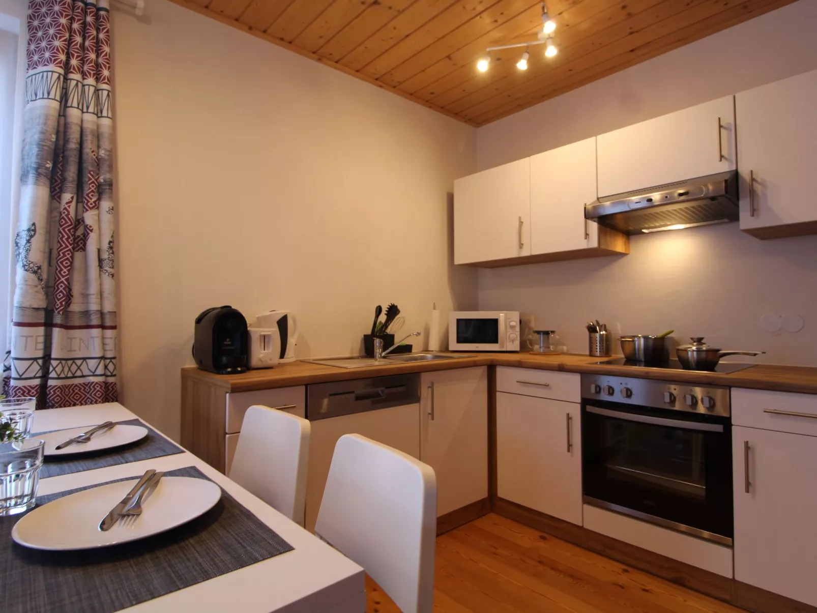 FeWo  "GRIASS EICH"-Inside