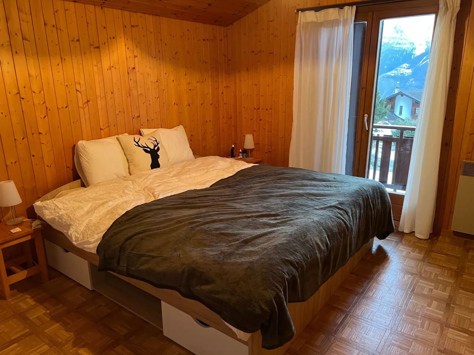 "Chalet Cornalune"-Drinnen