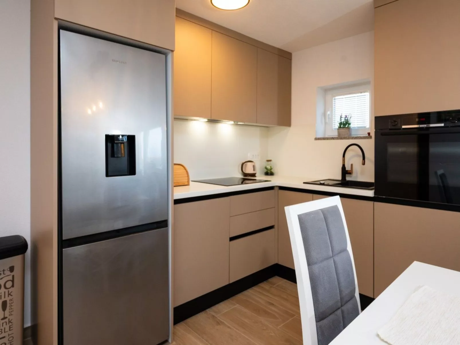 "Apartment Sommertraum"-Dedans