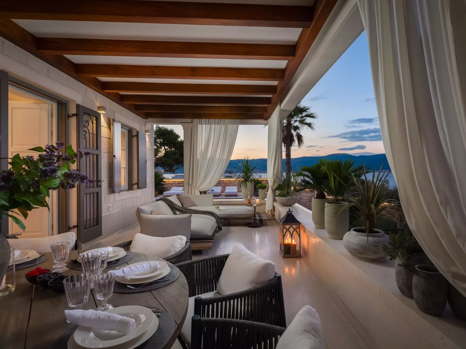 Villa L'orizzonte mit Außenküche in der Nähe von Trogir-Dedans