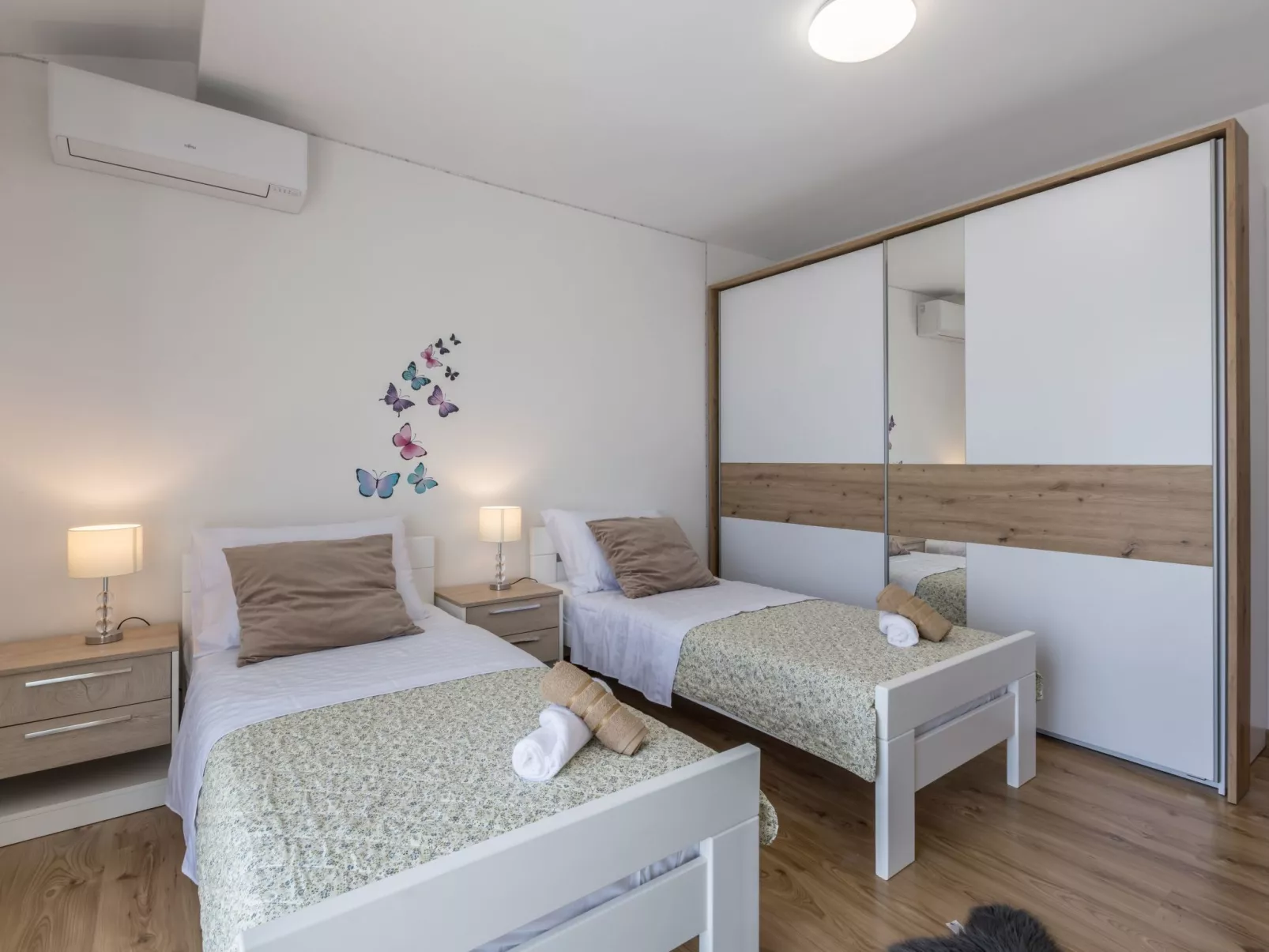 Villa Summertime-Dedans