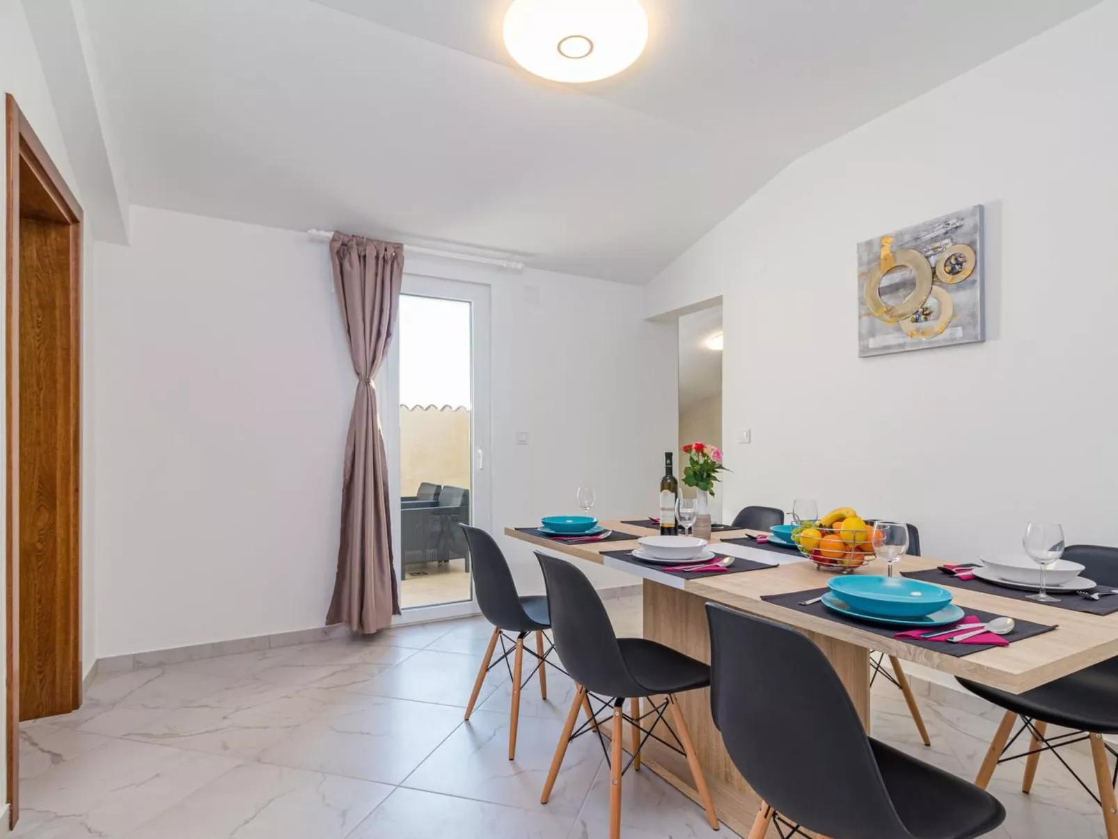 Ferienvilla "Villa Berg" mit privatem Pool-Dedans