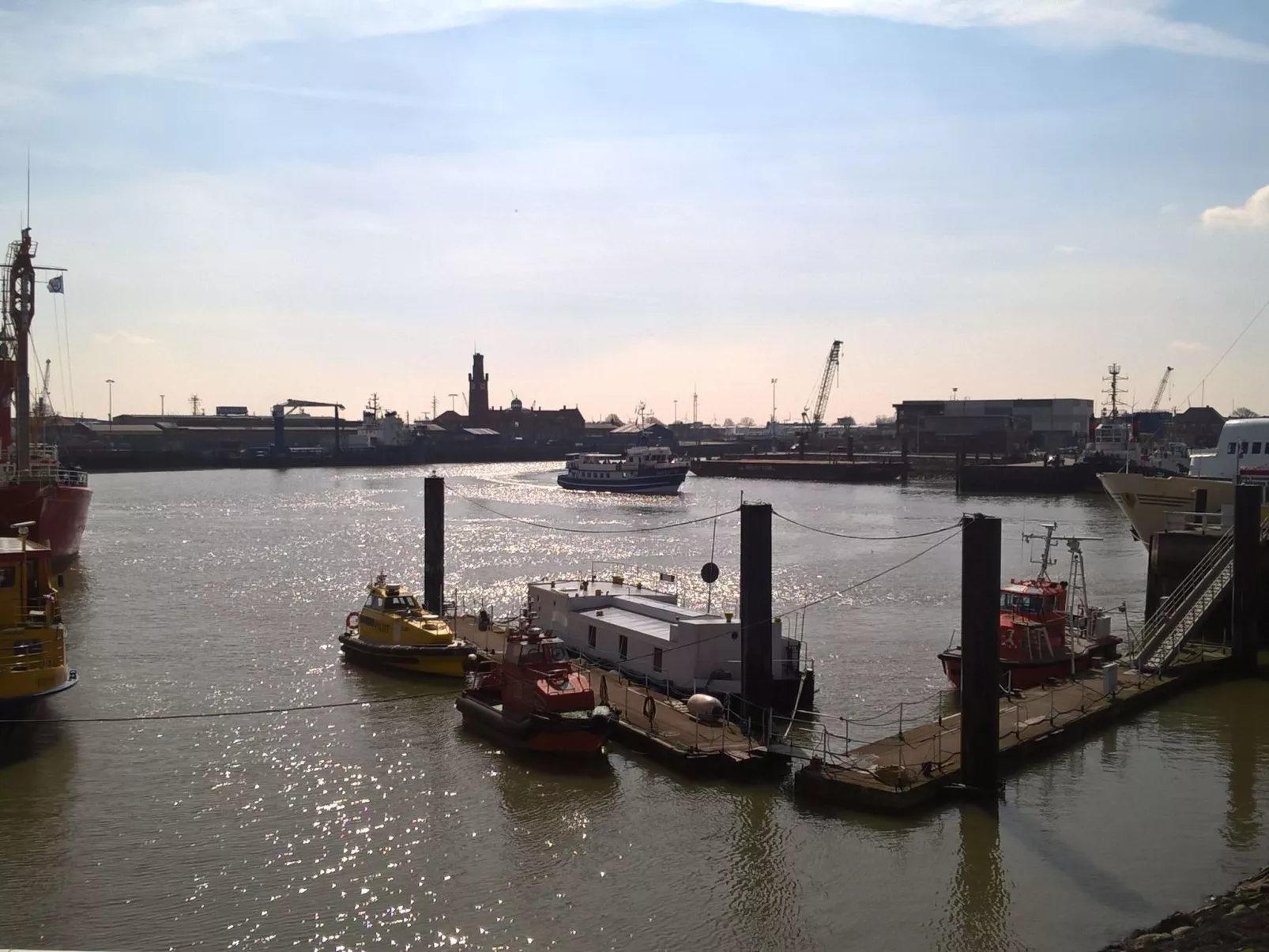 Gemütliche Ferienwohnung für zwei Personen mit sonniger Südterrasse-Draußen