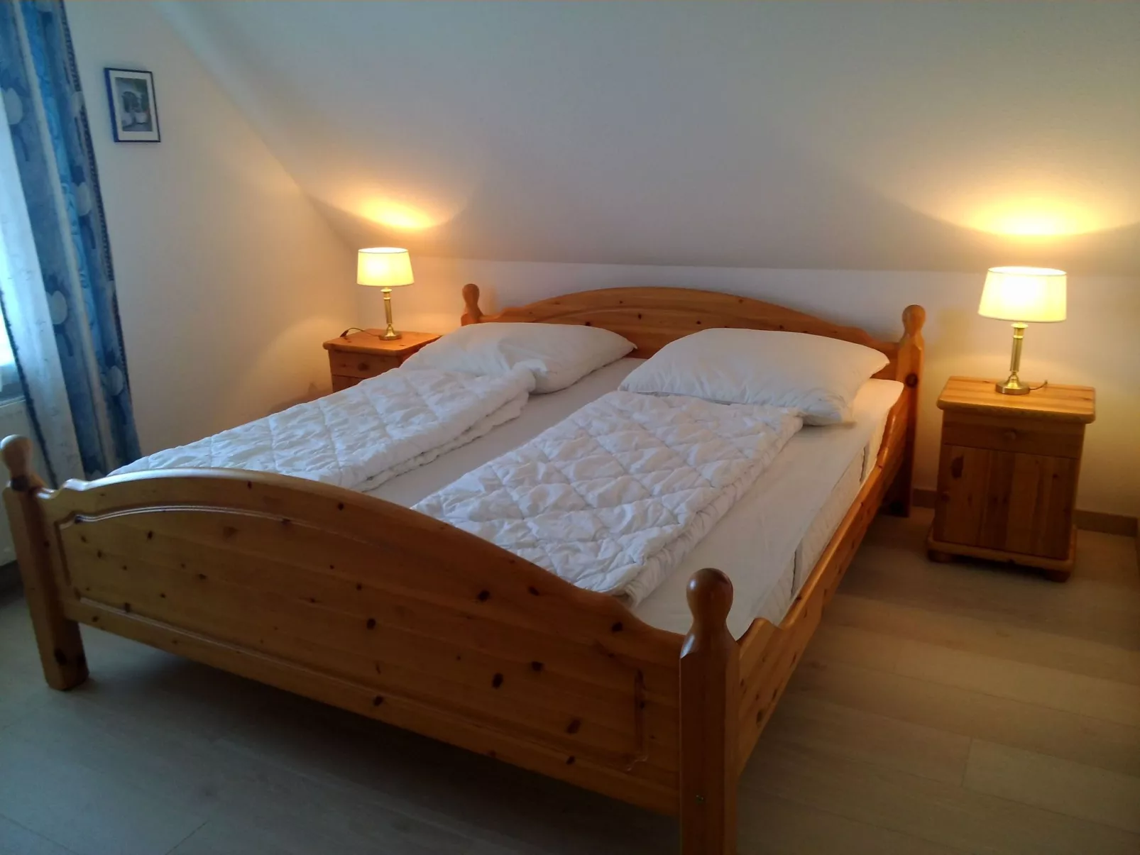 Moderne Ferienwohnung mit Balkon in Strandnähe-Drinnen