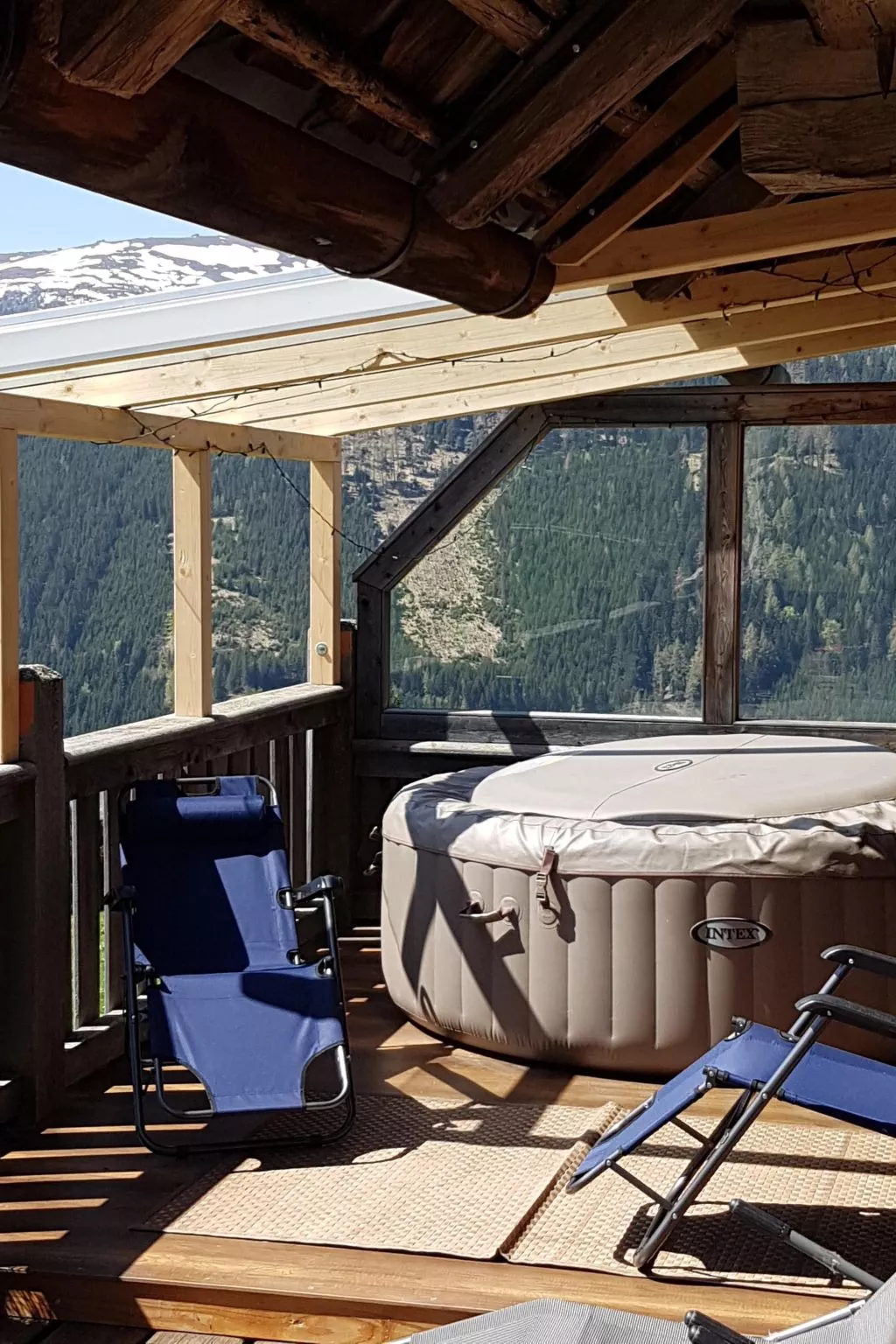 Almhütte Helmut Dischgerbrent in Sankt Margarethen-Outside