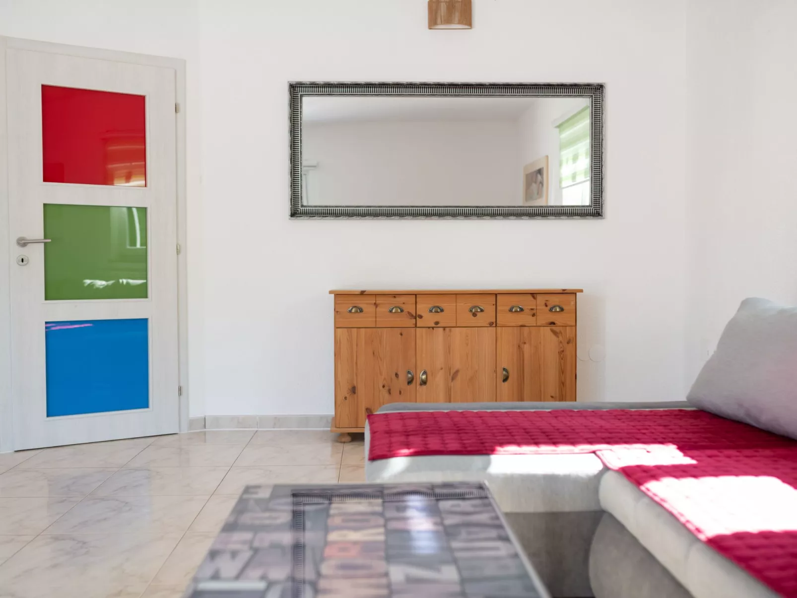 "Casa Tarra" mit eigenem Pool-Drinnen