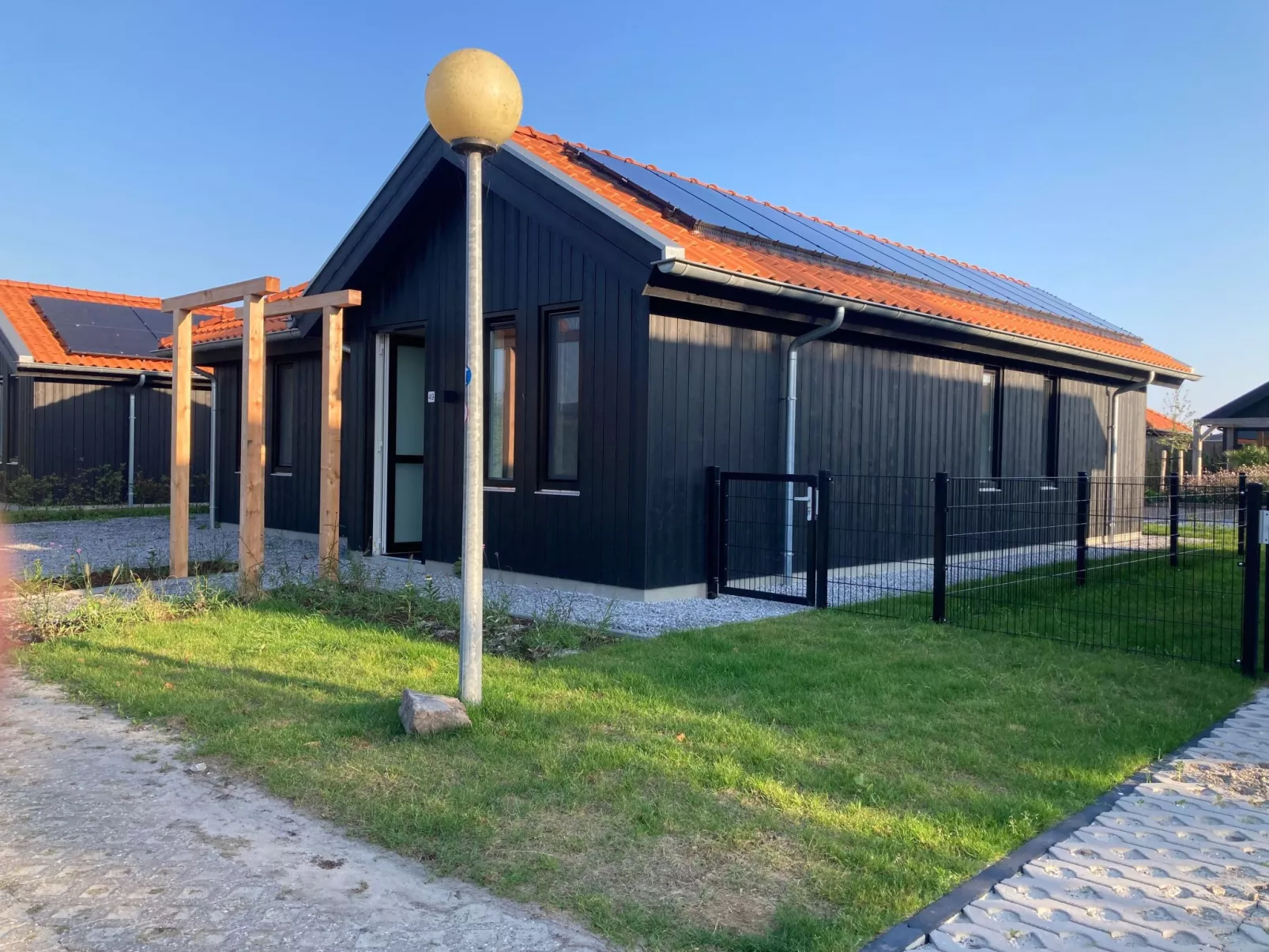 Chalet Ufergrundstück mit eigenem Angelplatz-Draußen