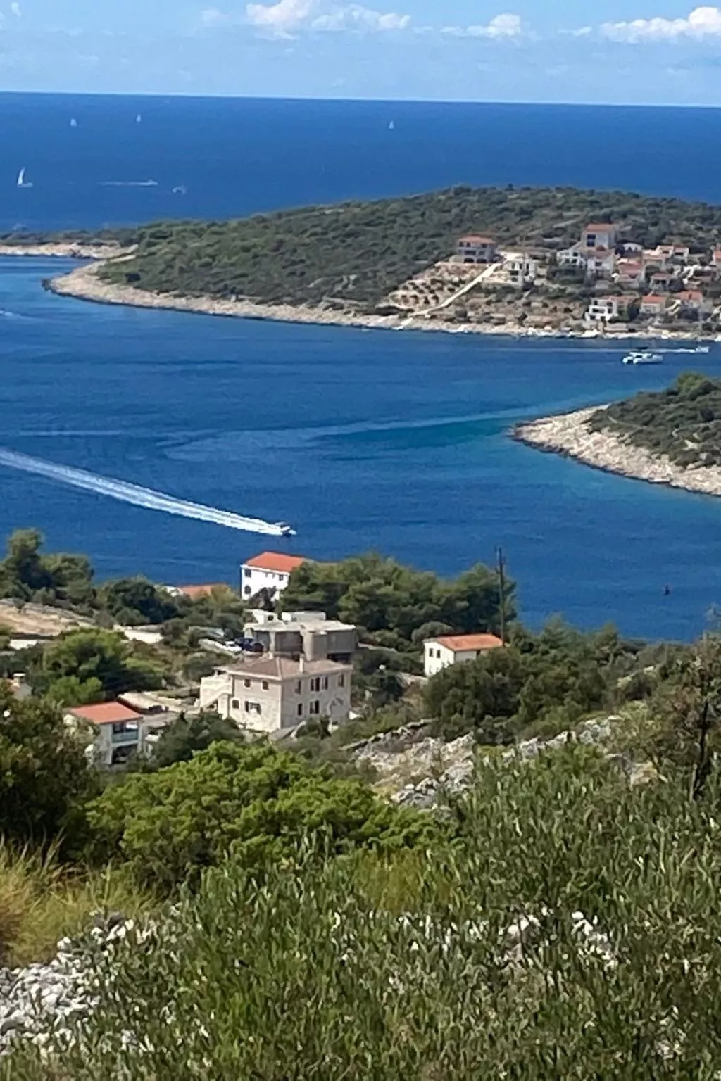 Villa Elena mit Pool, nur 60 Meter zum Meer-Image-tags.info