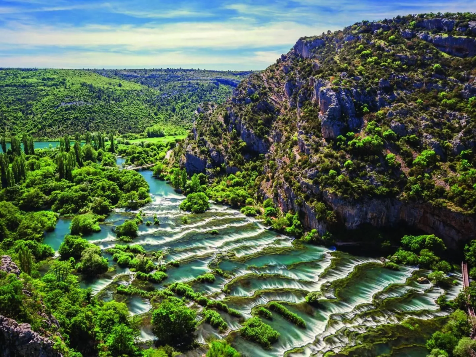 Appartement mit Balkon-Outside