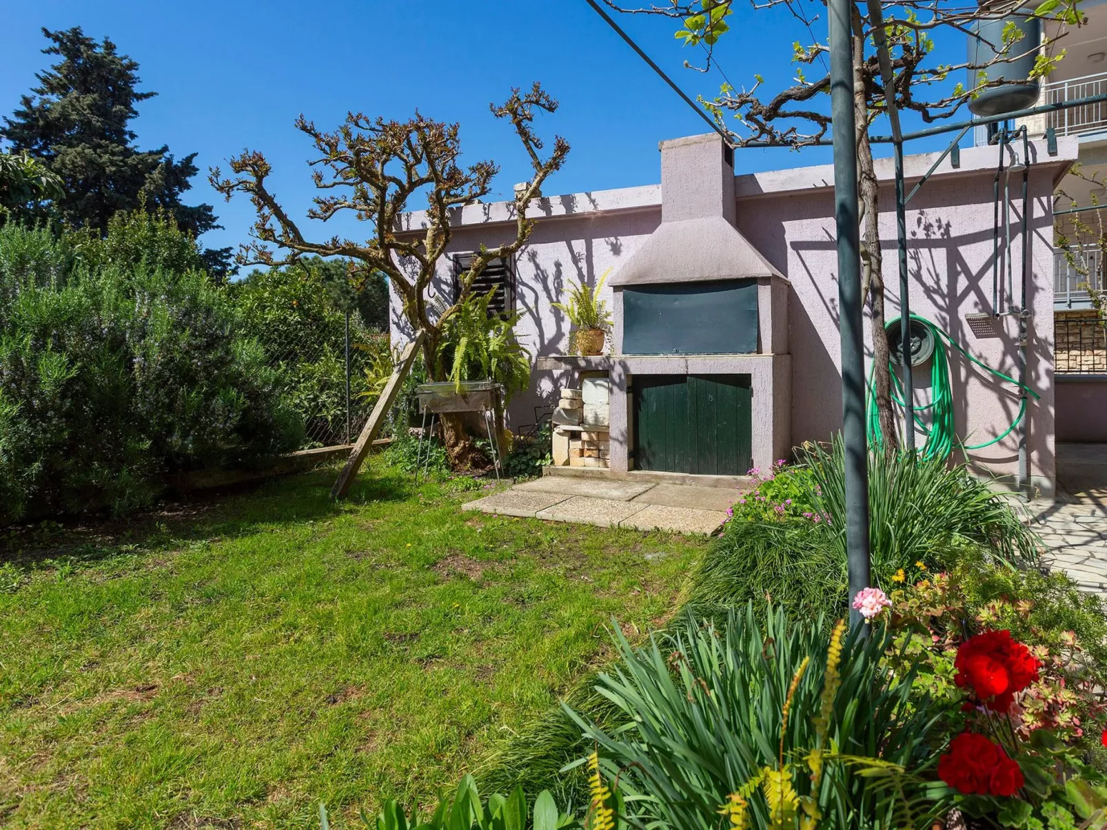 "Appartement Perka No.1"-Draußen