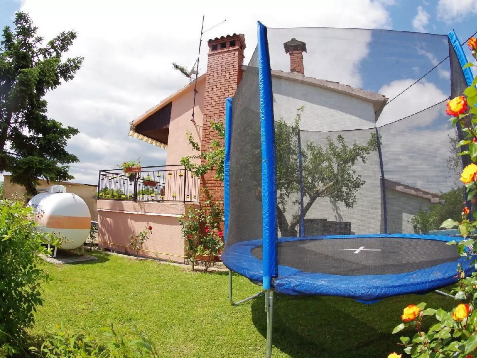 Im Dorf Peresiji-Dehors