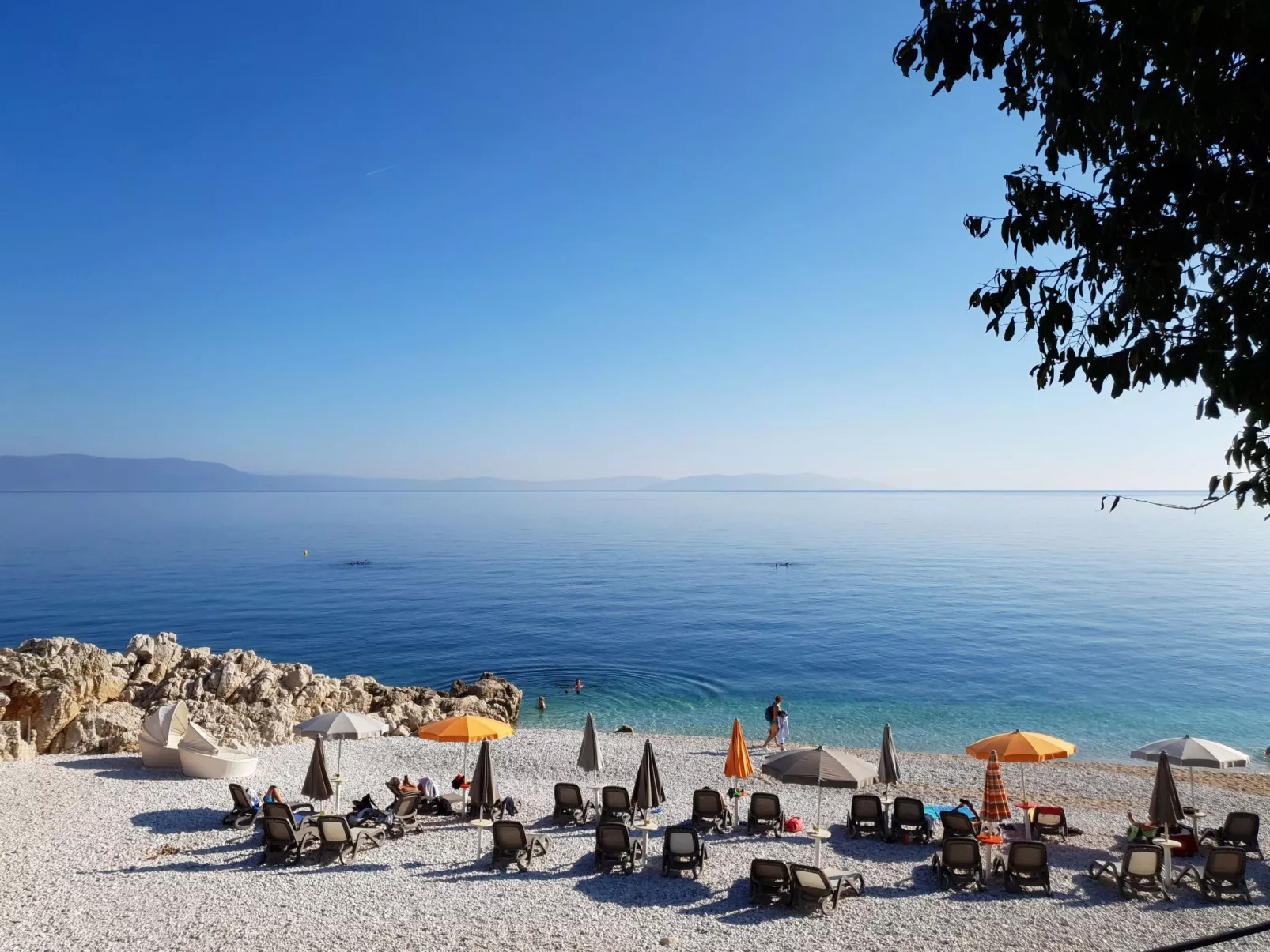 Zwei-Zimmer-Wohnung in der Nähe des Meeres-Outside