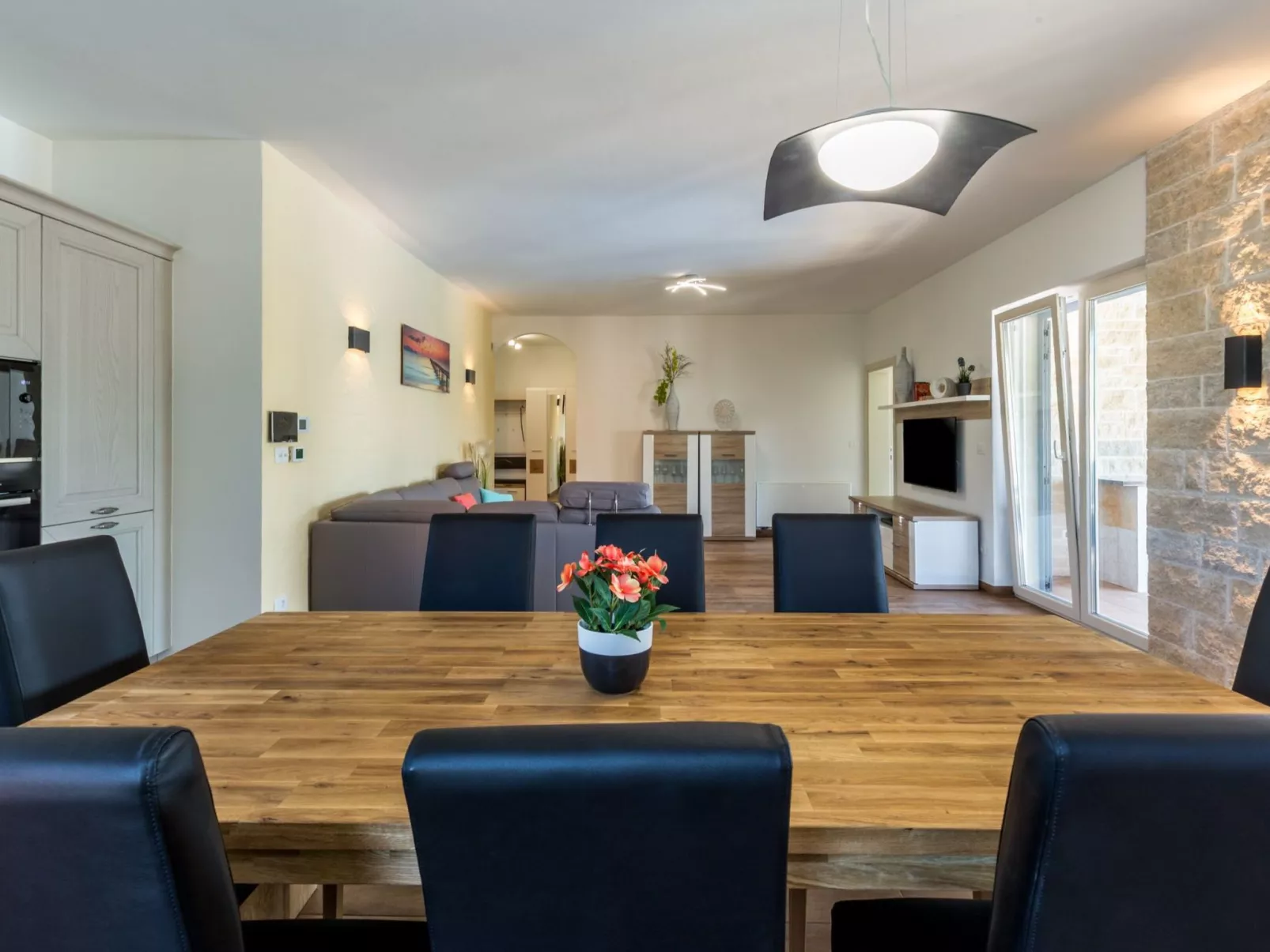 Tolles Ferienhaus in Deklići mit Privatem Pool-Dedans