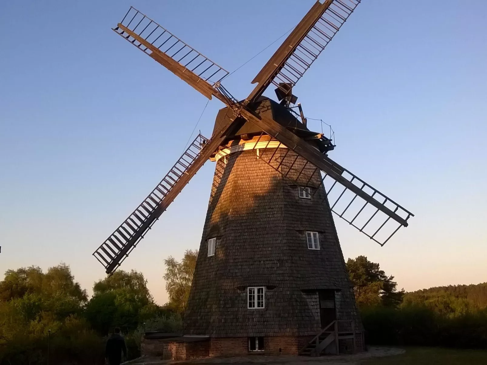 Am malerischen Nepperminer See-Outside