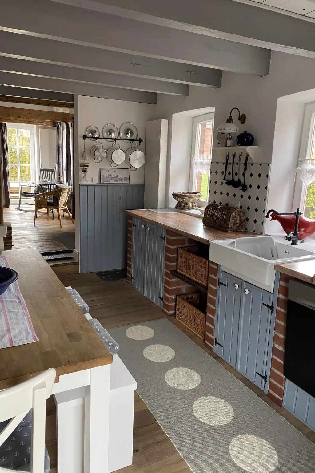 Liebes Lottchen-Outside