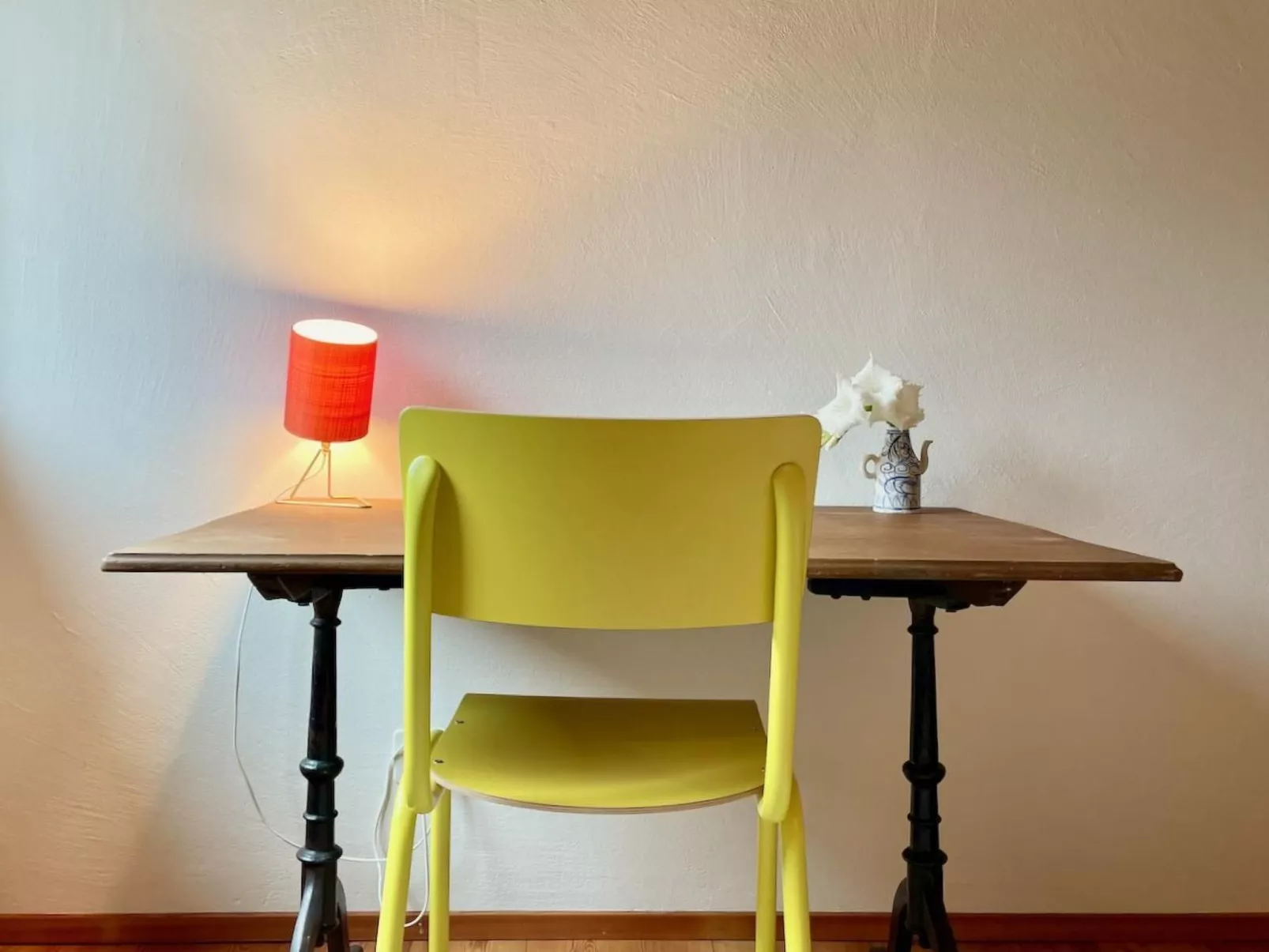 The Green Hut-Dedans