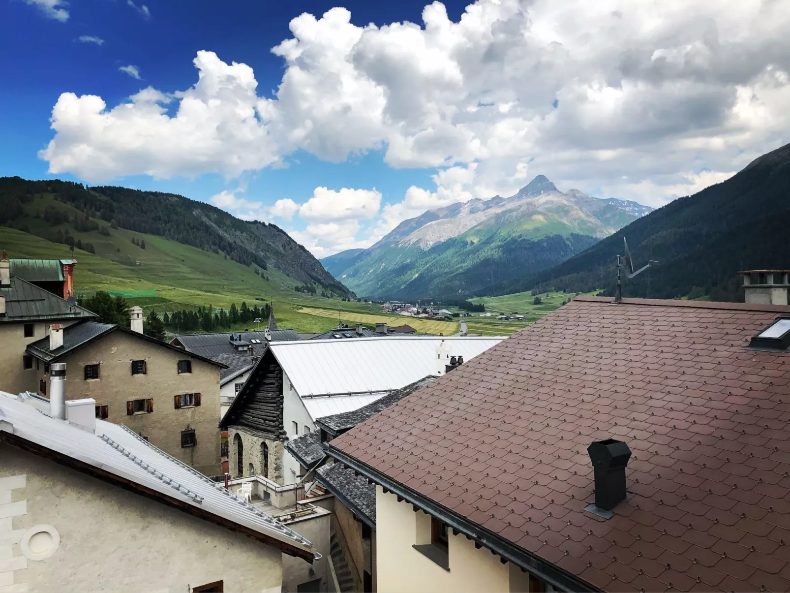 Chesa Davatz-Outside