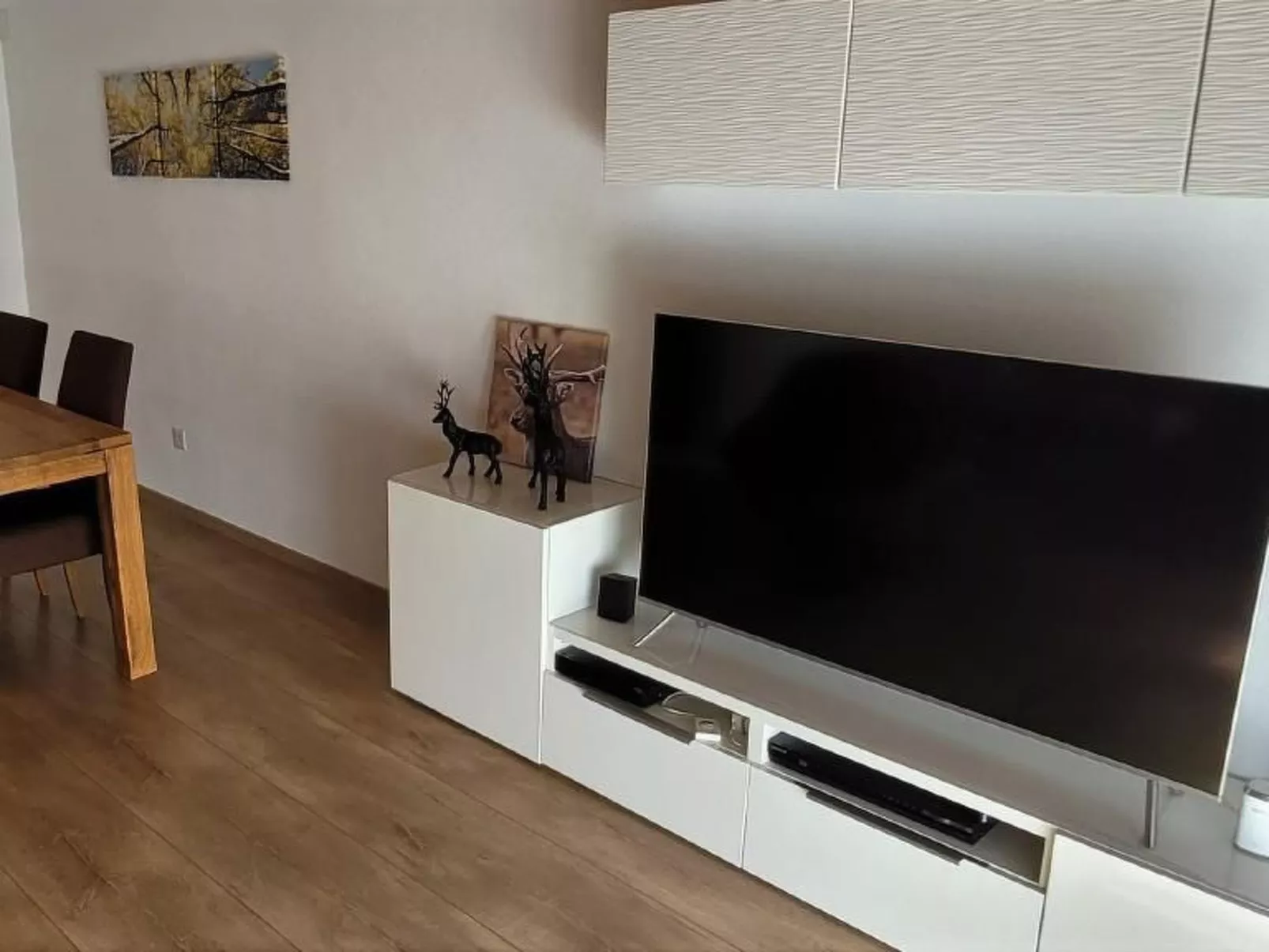 Mountain view-Drinnen